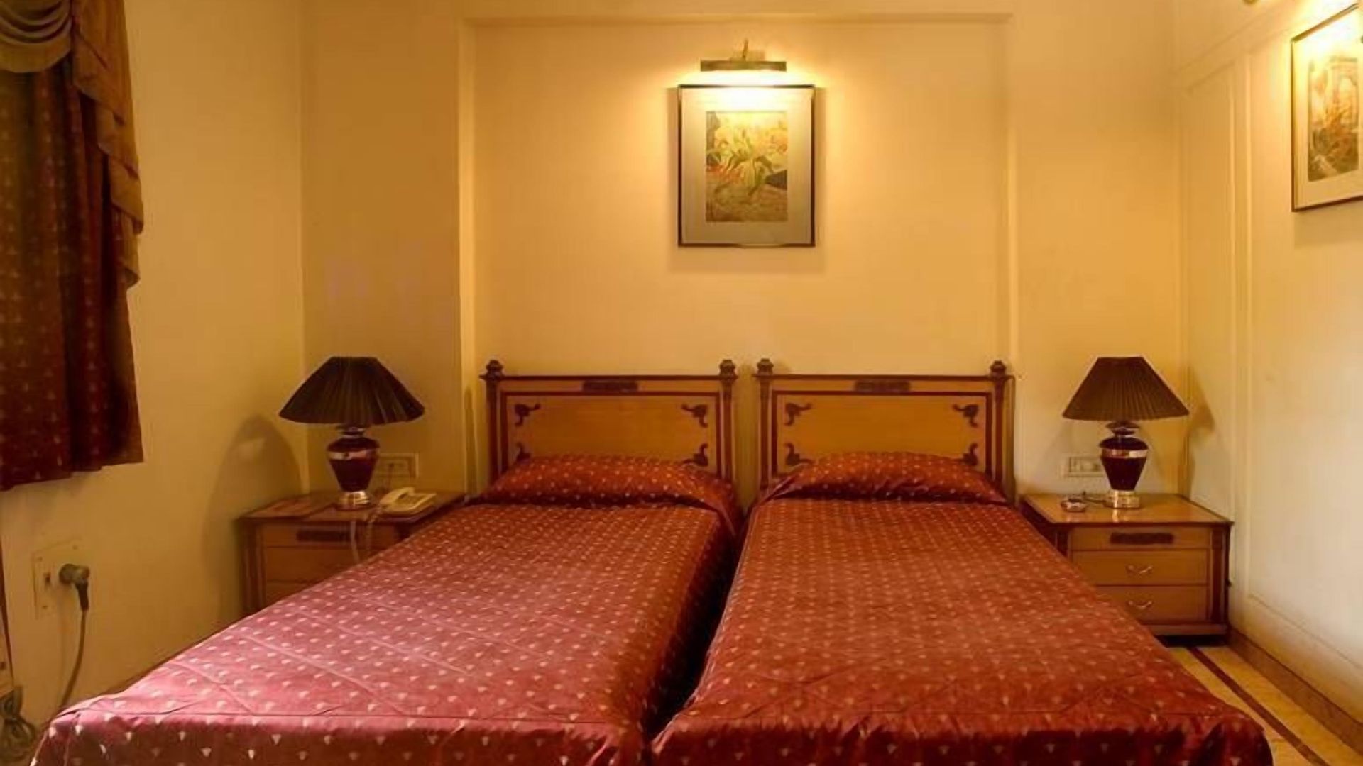 Benzy Palace Hotel 3*