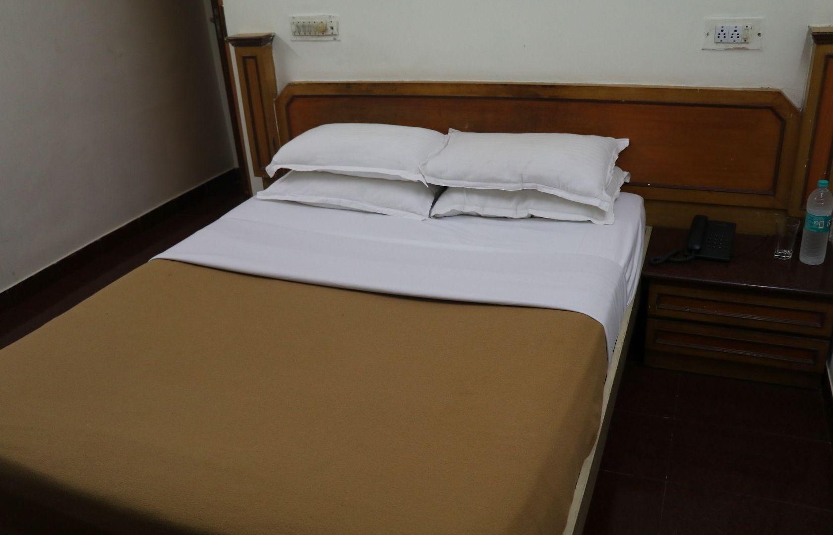 Hotel Milan International Mumbai