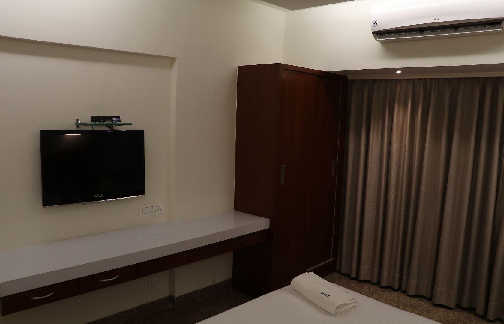 Milan International Hotel 3*