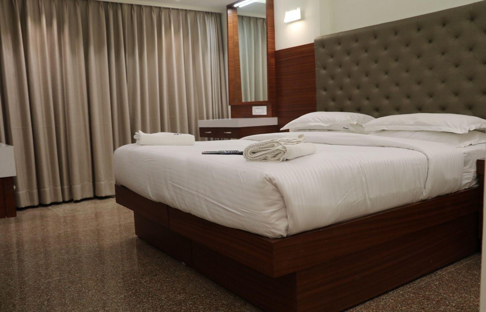 Hotel Milan International Mumbai