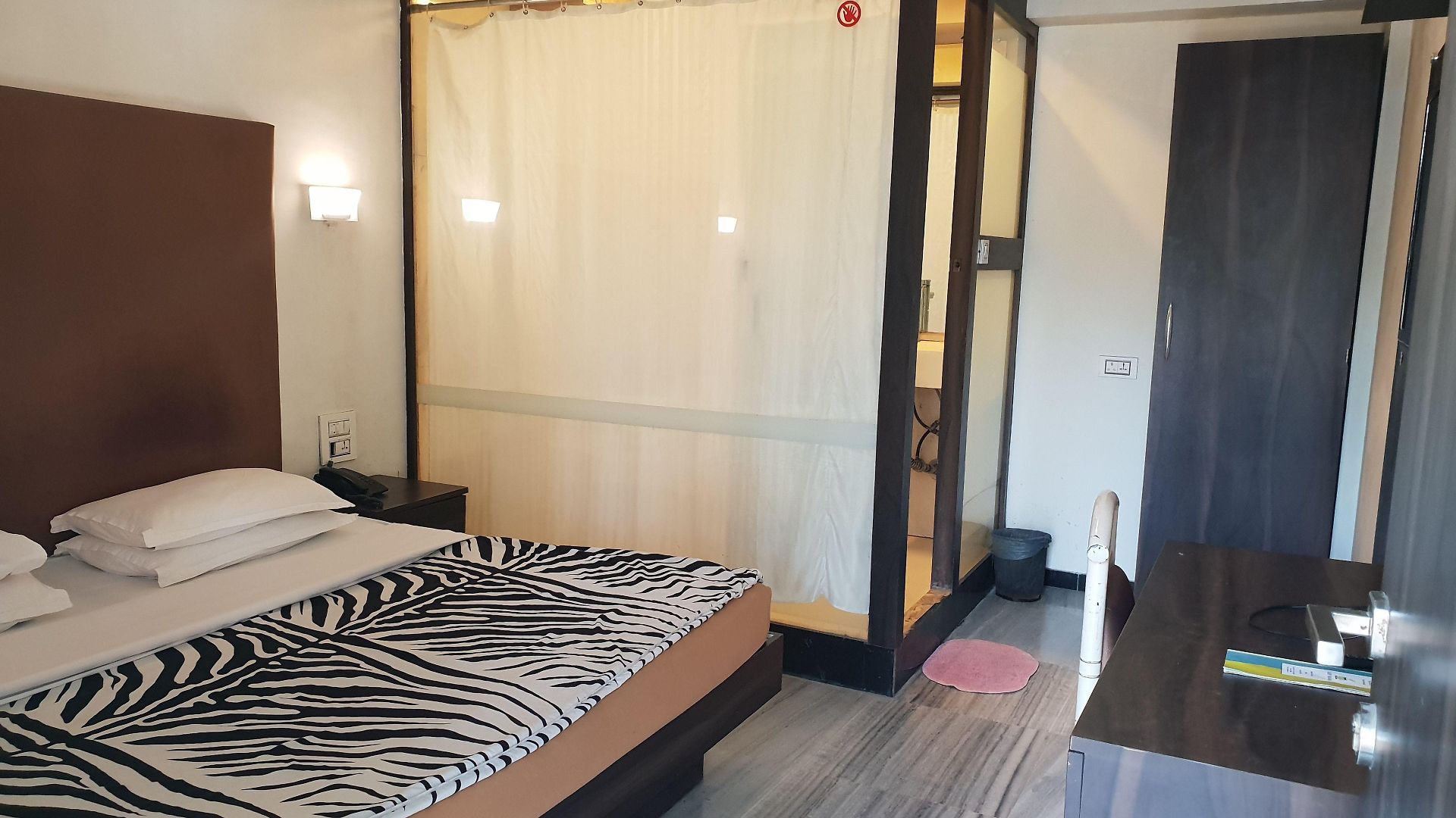 Milan International 3* Mumbai
