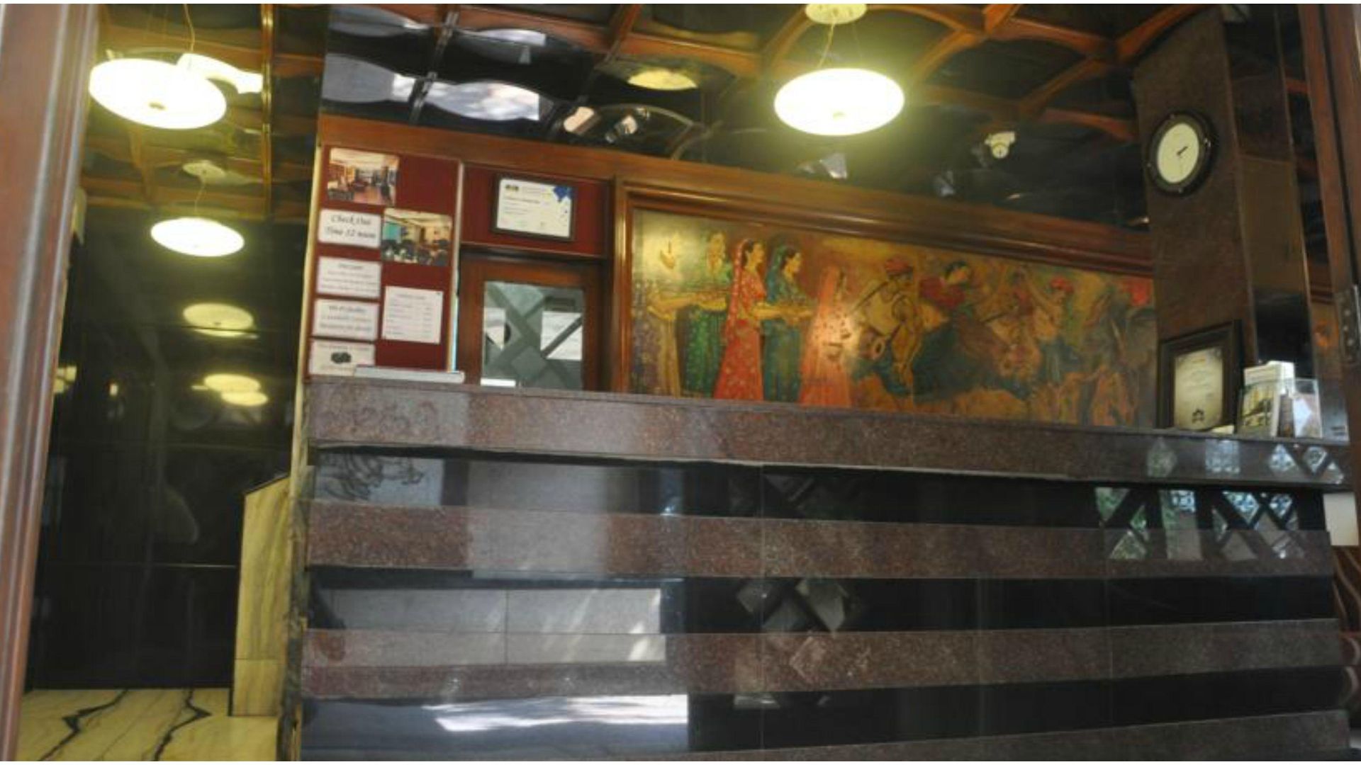Metro Palace Bandra Mumbai