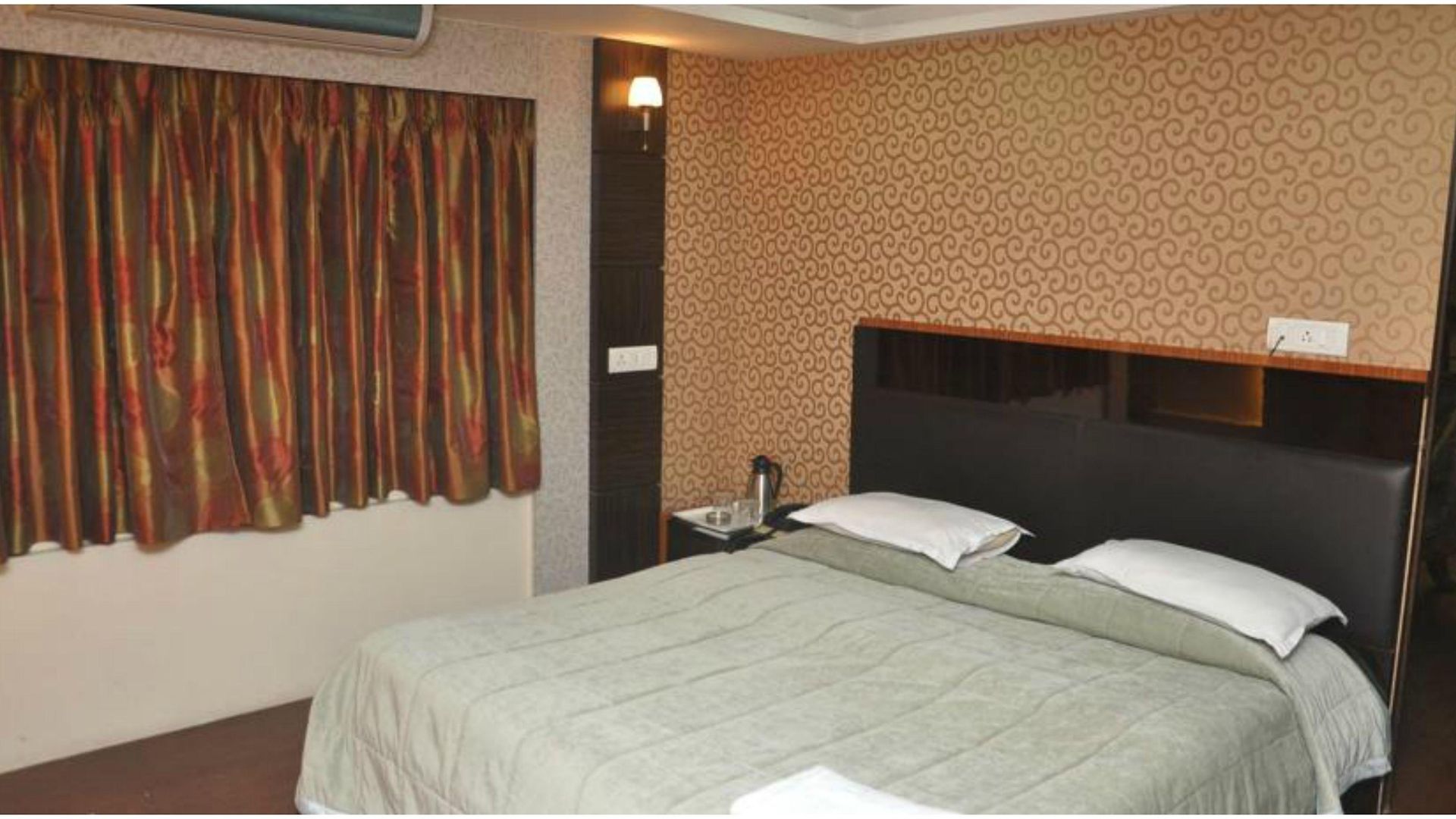 Metro Palace Bandra 3* Mumbai