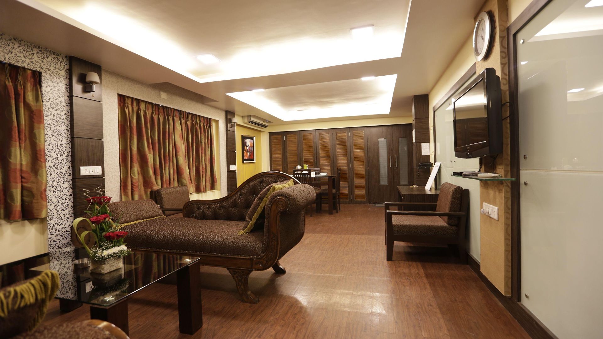 Metro Palace Bandra Hotel Mumbai