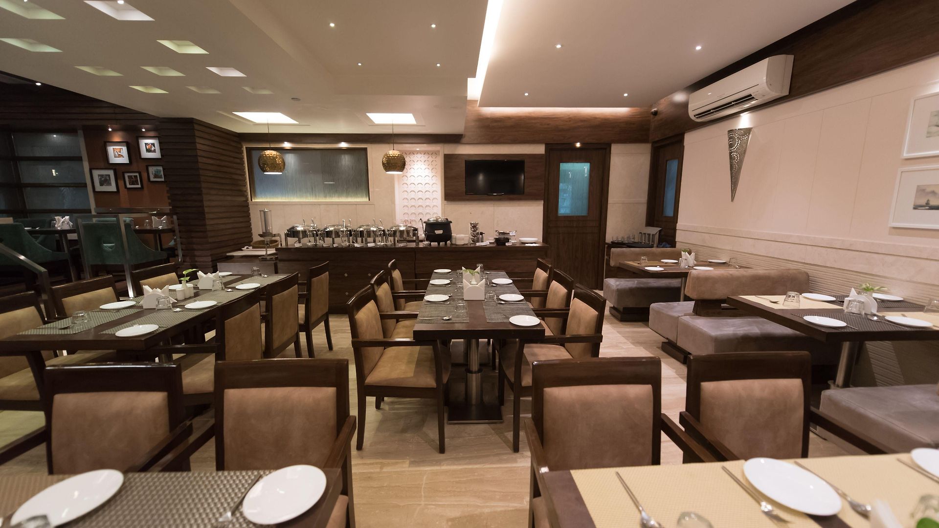 Le Grande - International Airport 3*