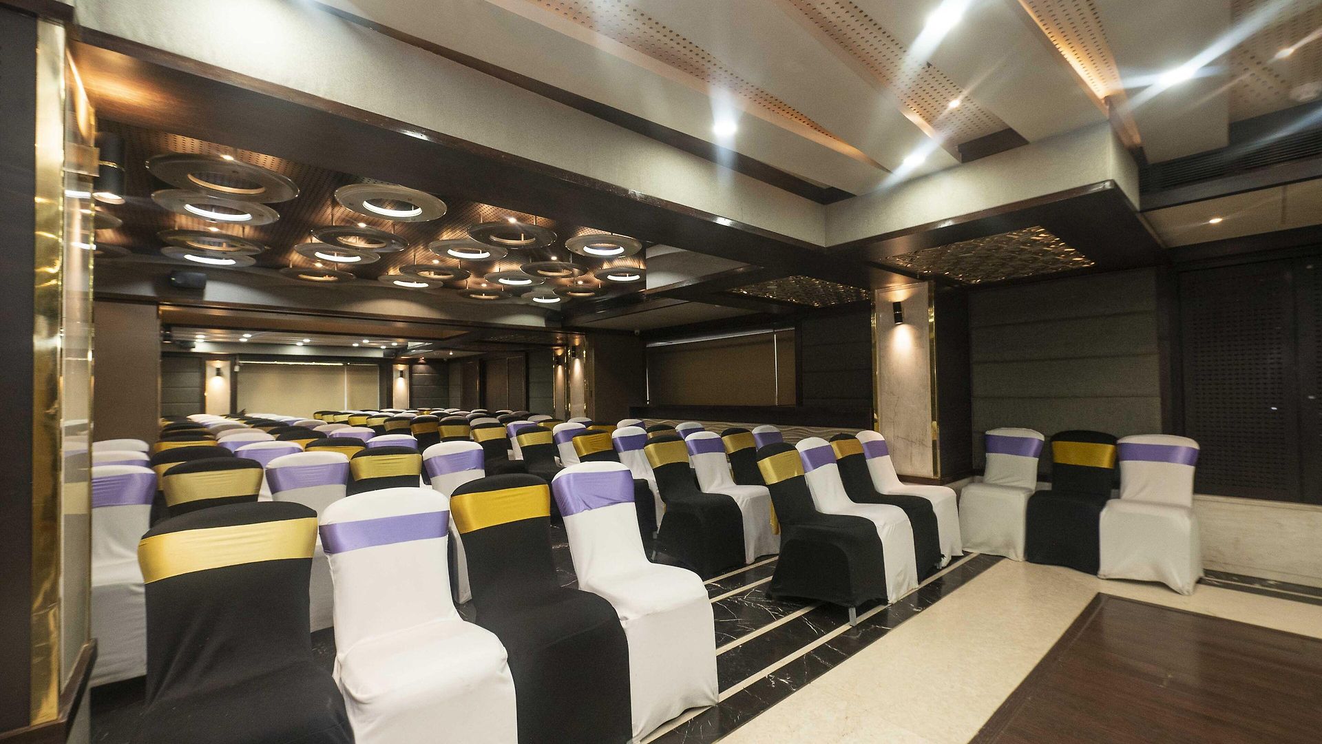 Hotel Le Grande - International Airport