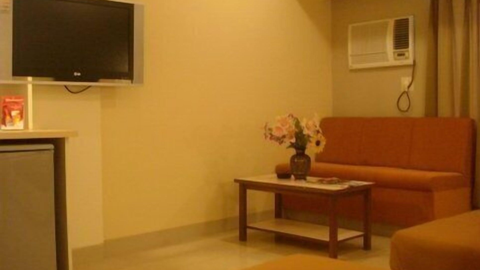 Treebo Trend Host Hotel