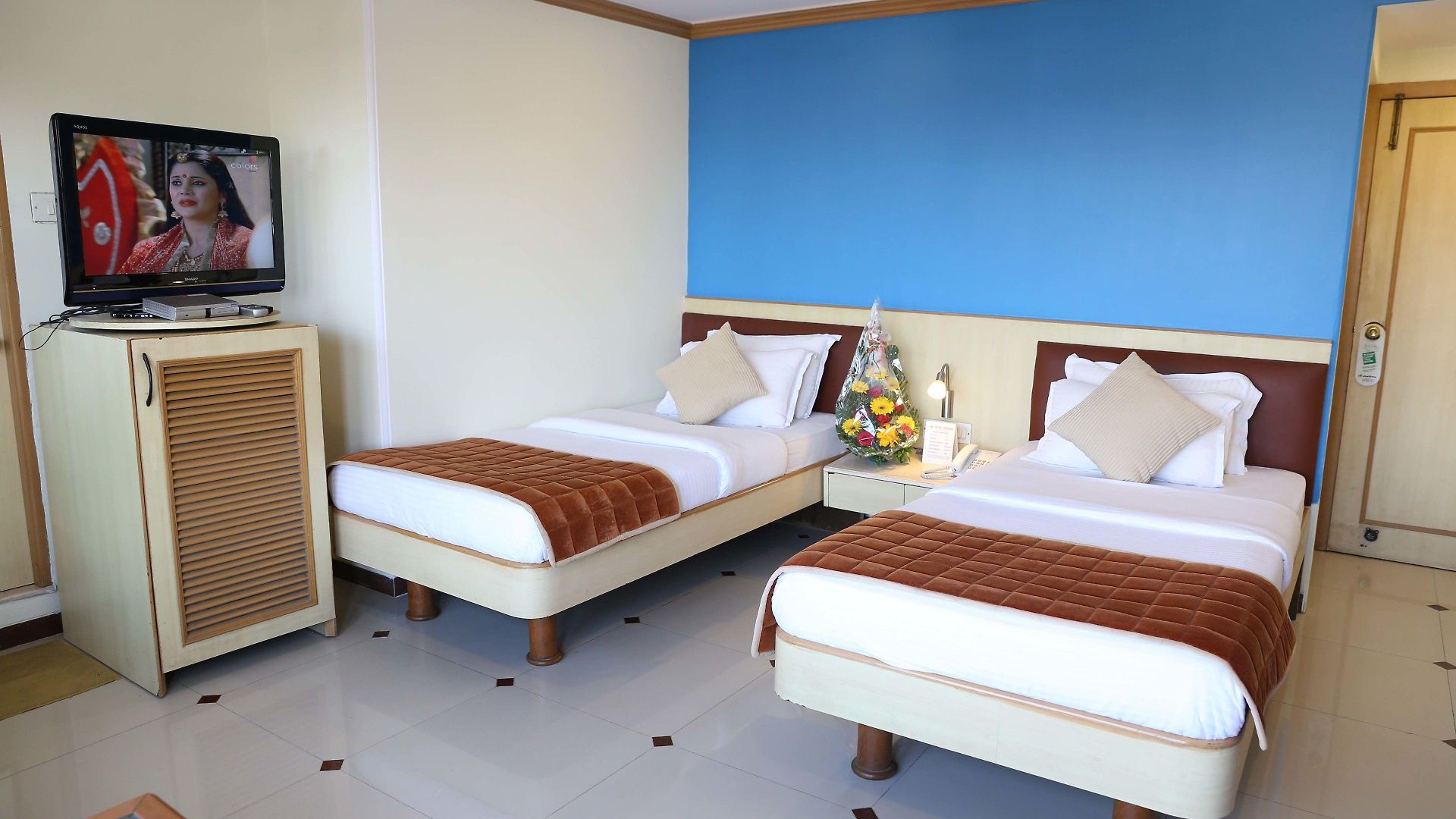 Godwin - Colaba Hotel Mumbai