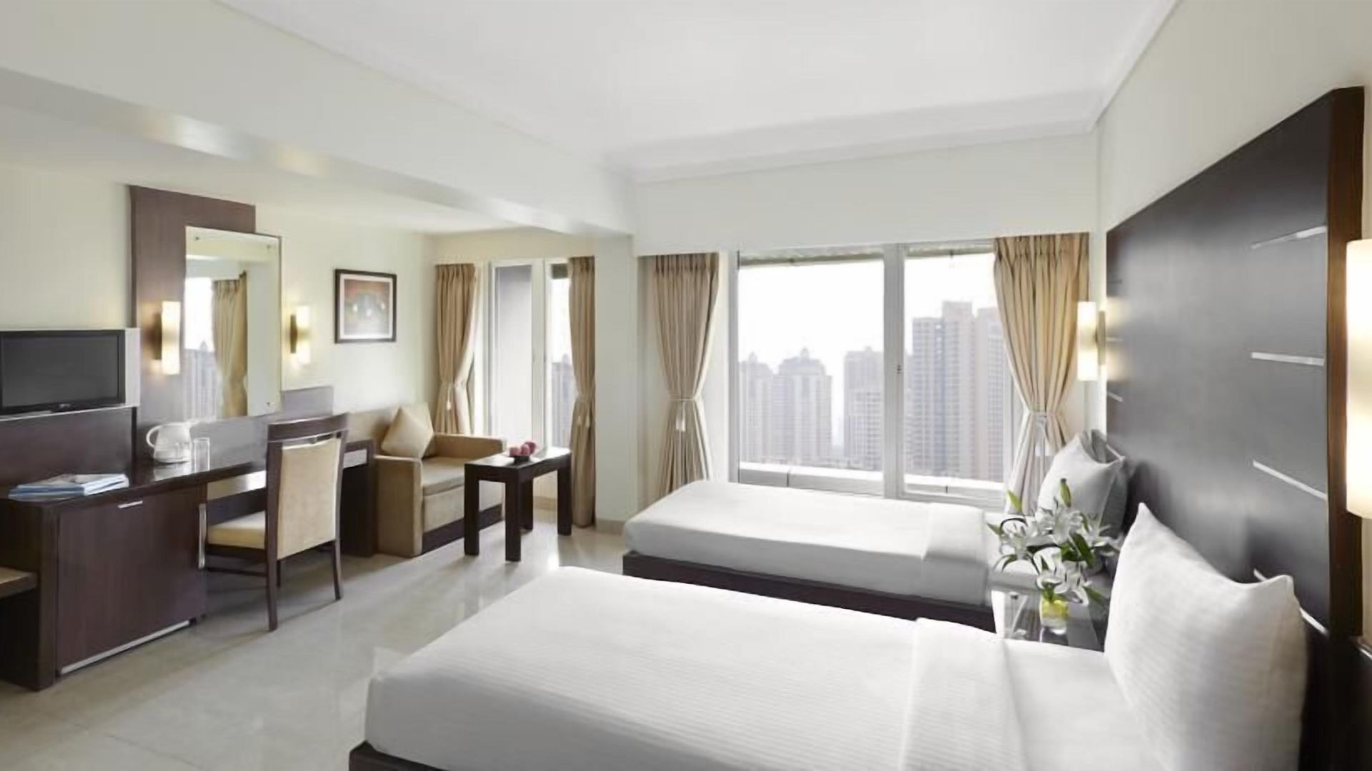 Hotel Suba Galaxy
