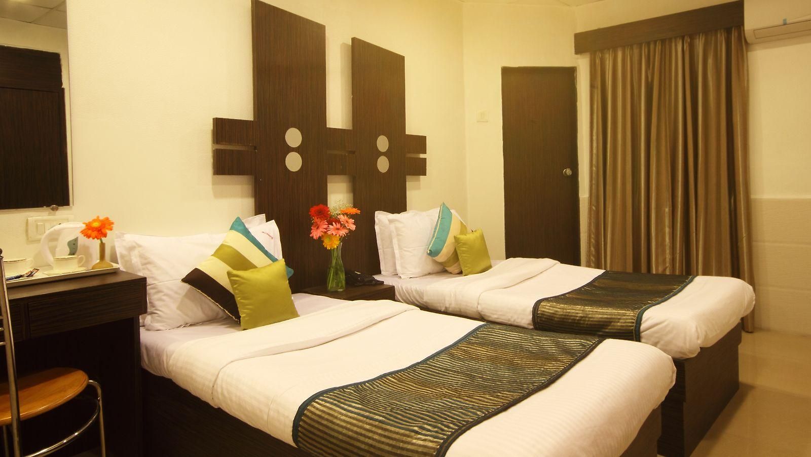 Supreme - Cuffe Parade Hotel
