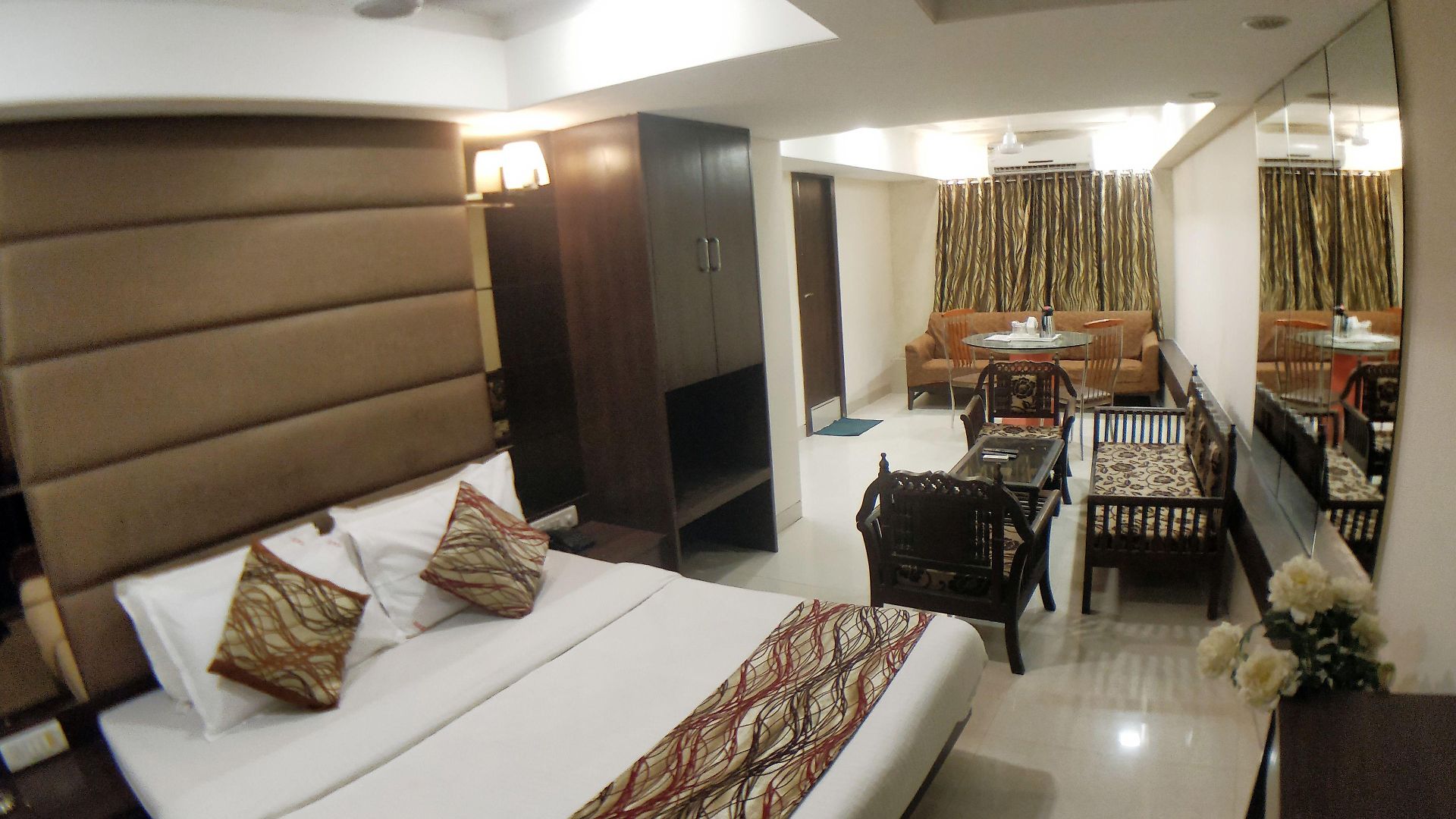 Hotel Fabhotel Kamran Residency - Nr Lbs Marg