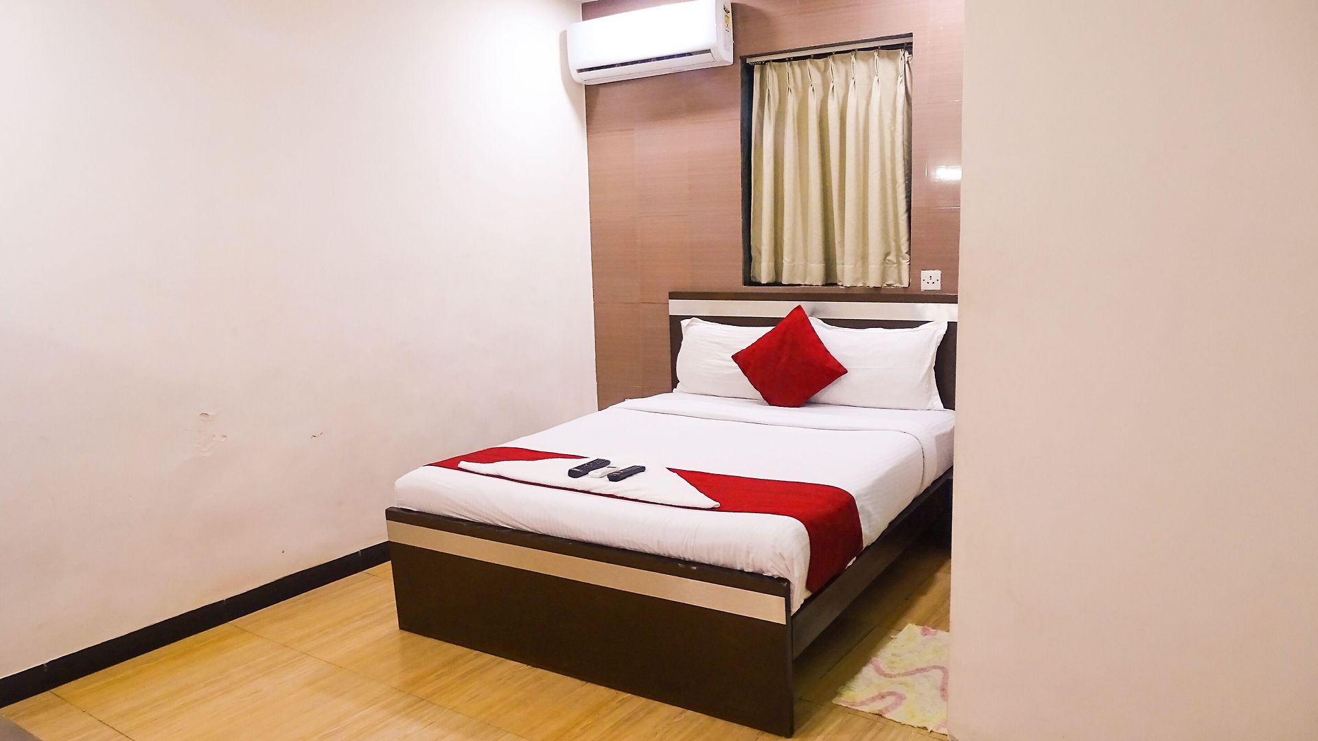 Hotel Sunshine Airport 3*
