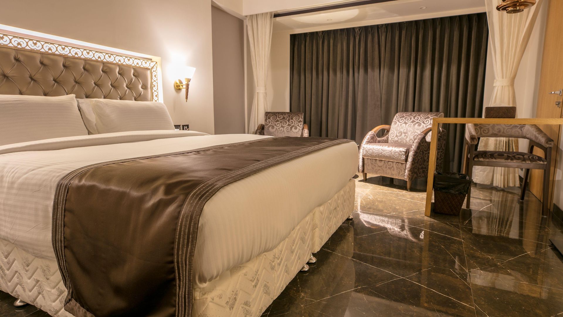 Peninsula Redpine 3*