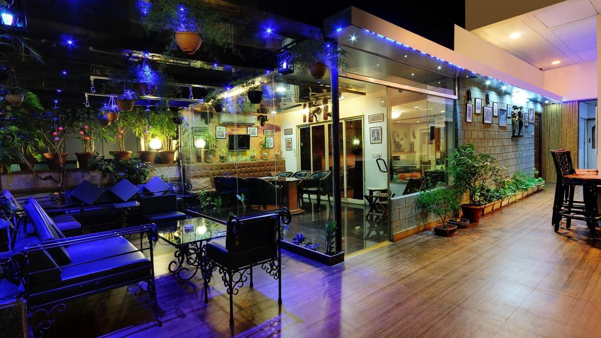 Regal Enclave 3* Mumbai