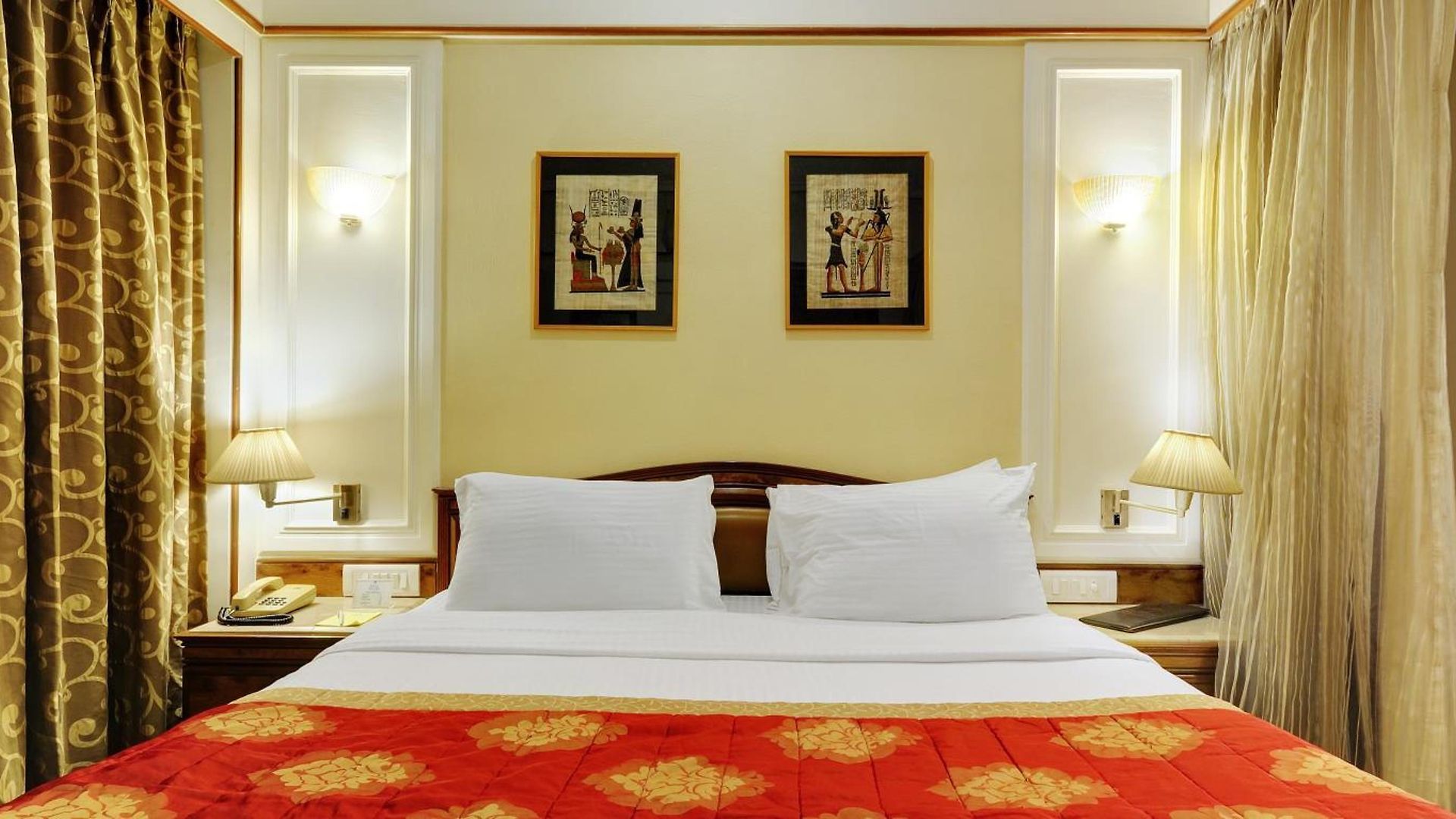 Regal Enclave 3* Mumbai