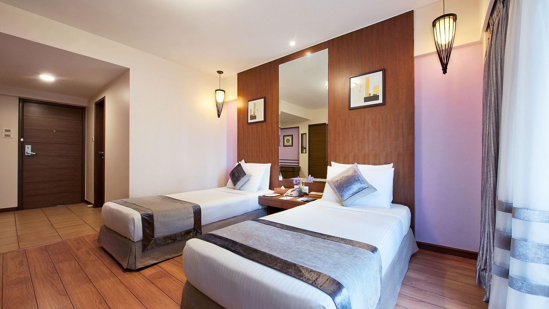 Aparthotel Grand Residency & Serviced 4*