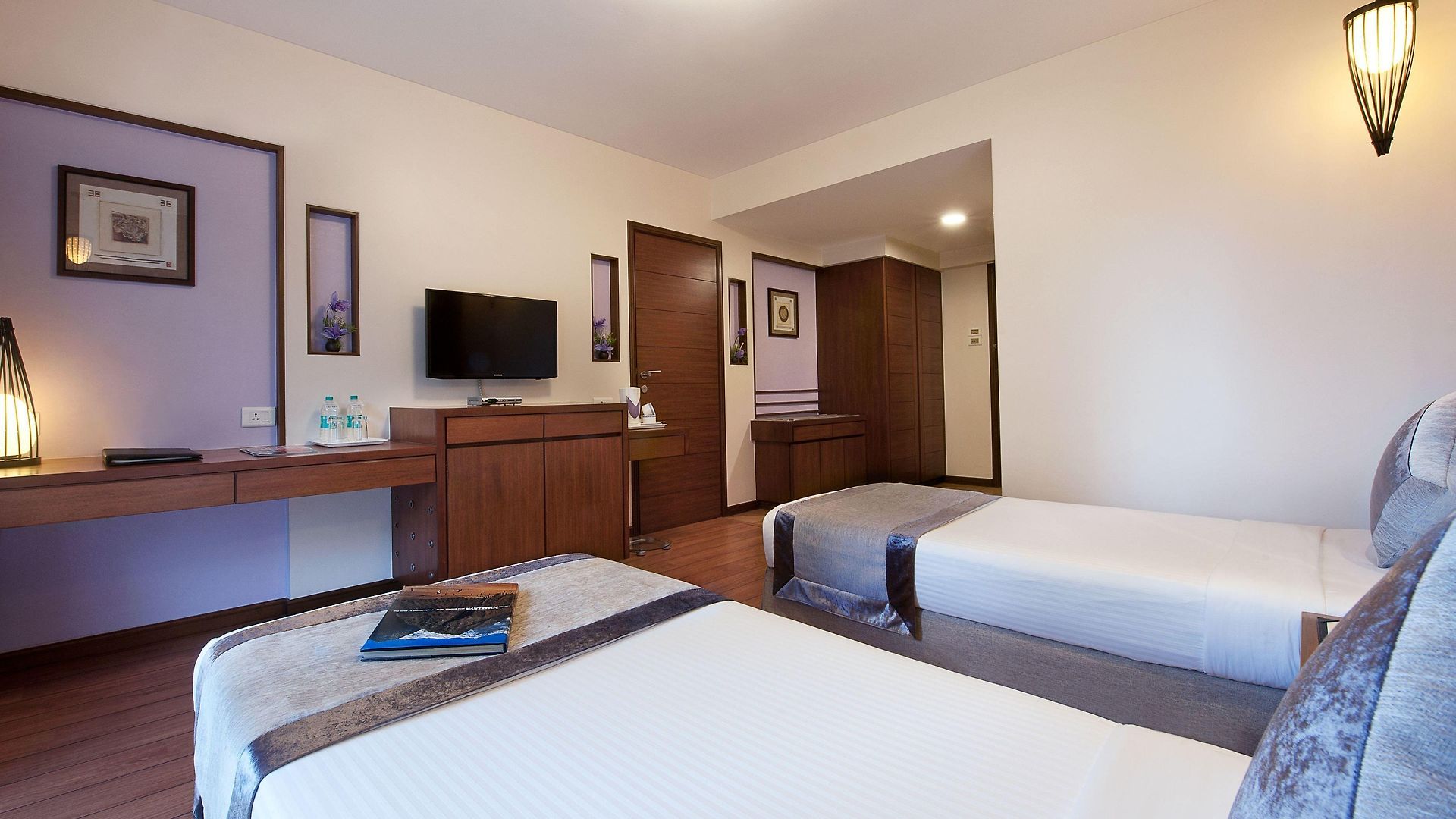 Grand Residency & Serviced 4*
