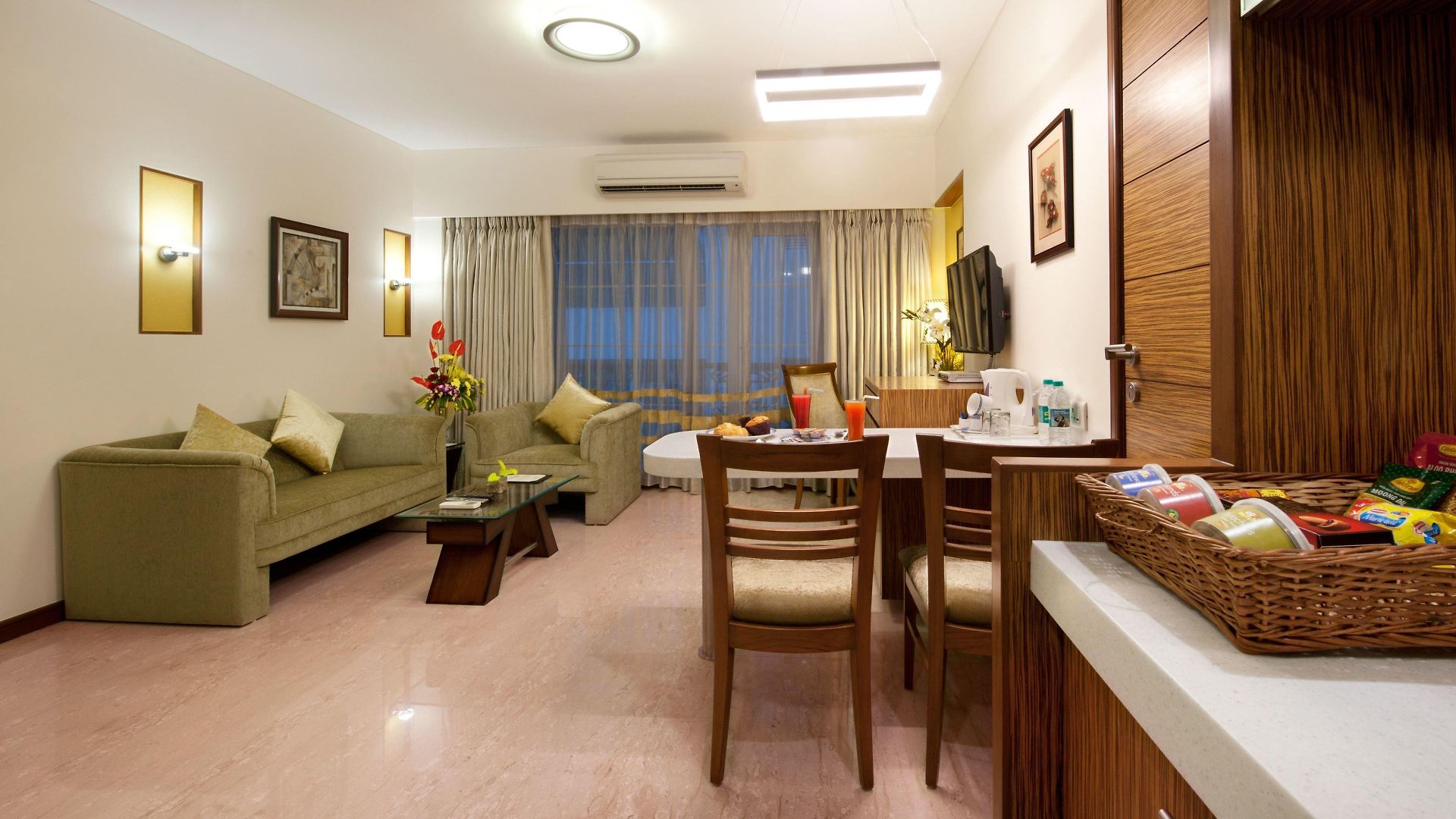 Aparthotel Grand Residency & Serviced