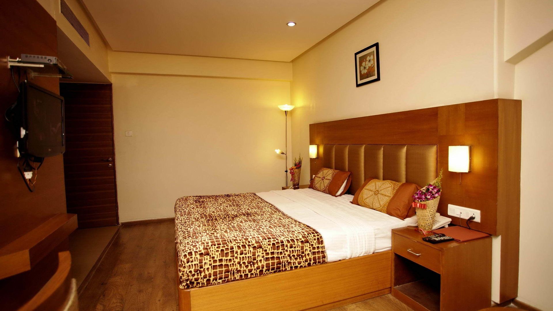 The Caliph Hotel, Near Powai Hotel Mumbai