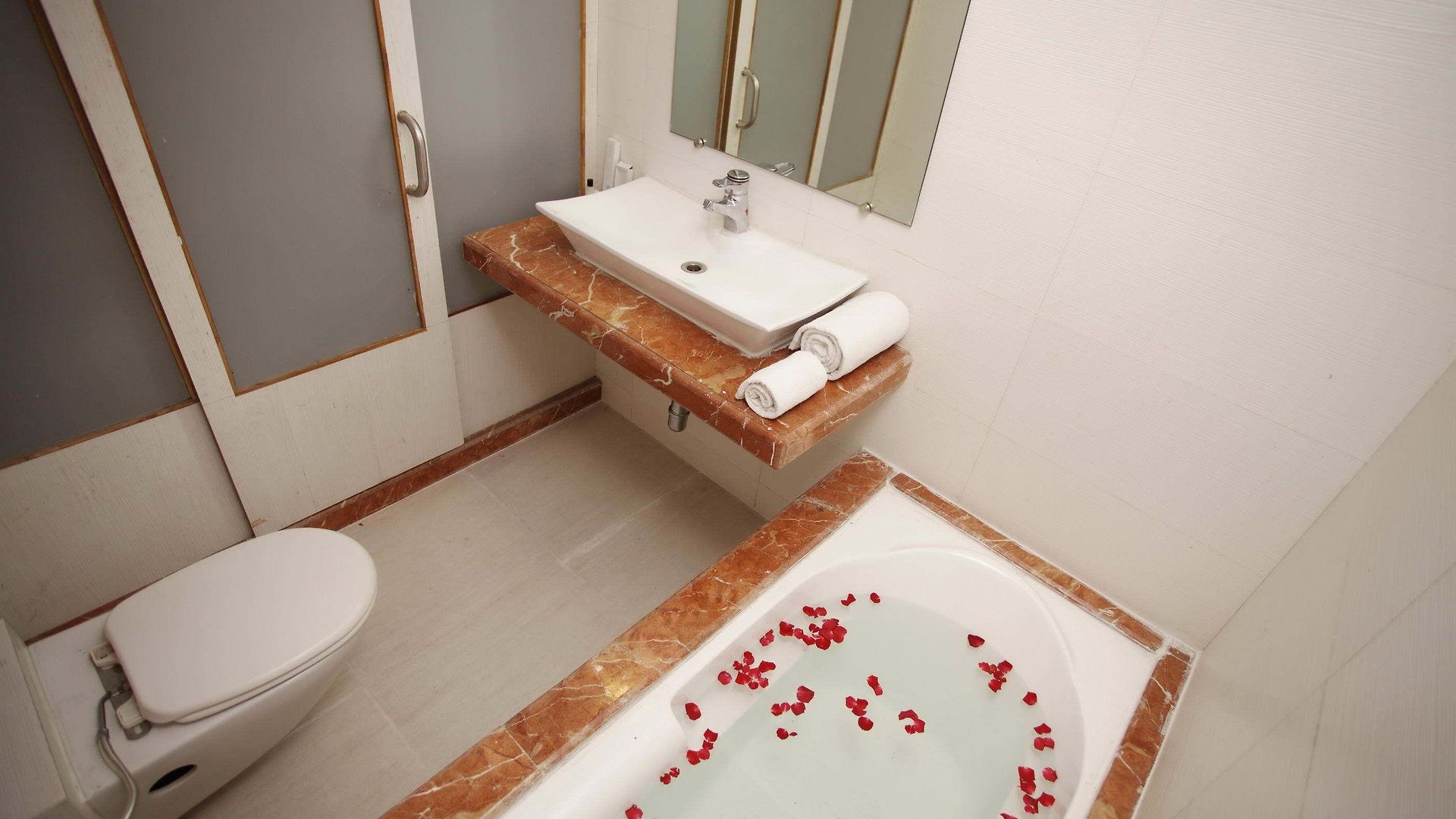 The Caliph Hotel, Near Powai Hotel Mumbai