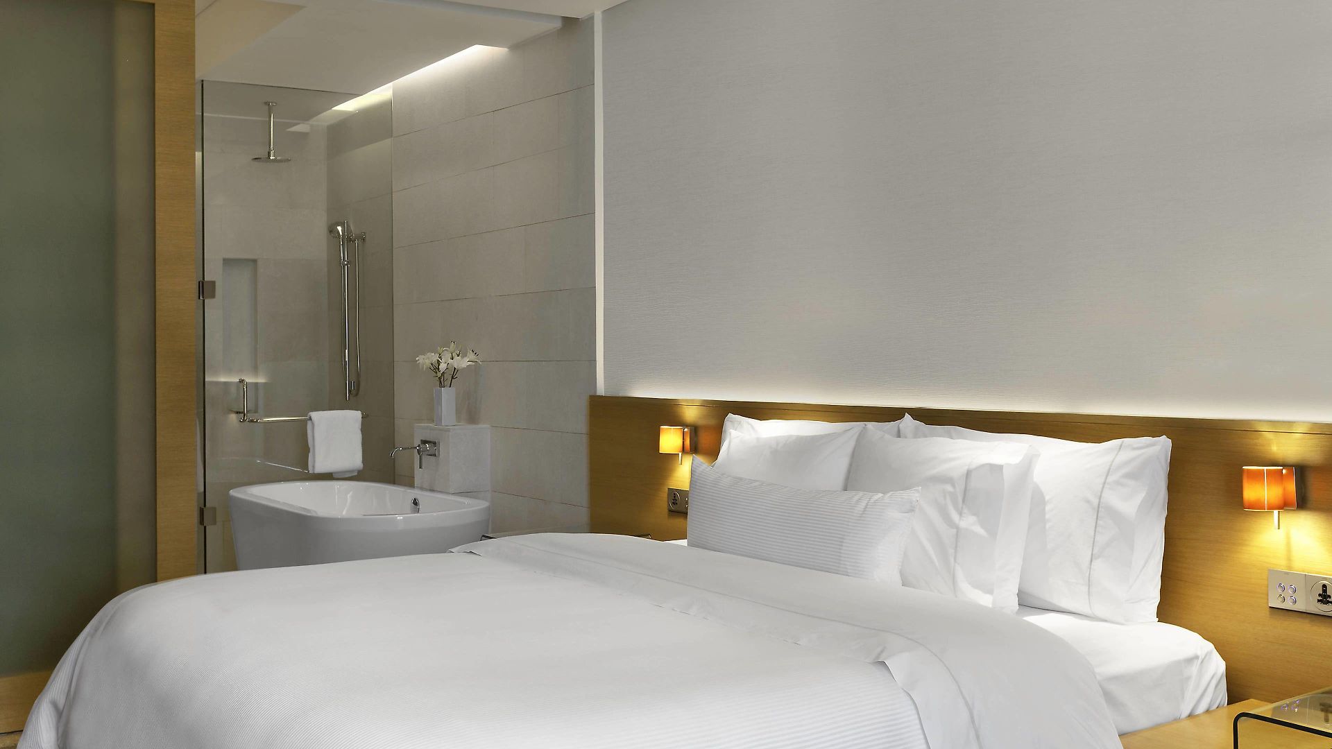 The Westin Garden Hotel