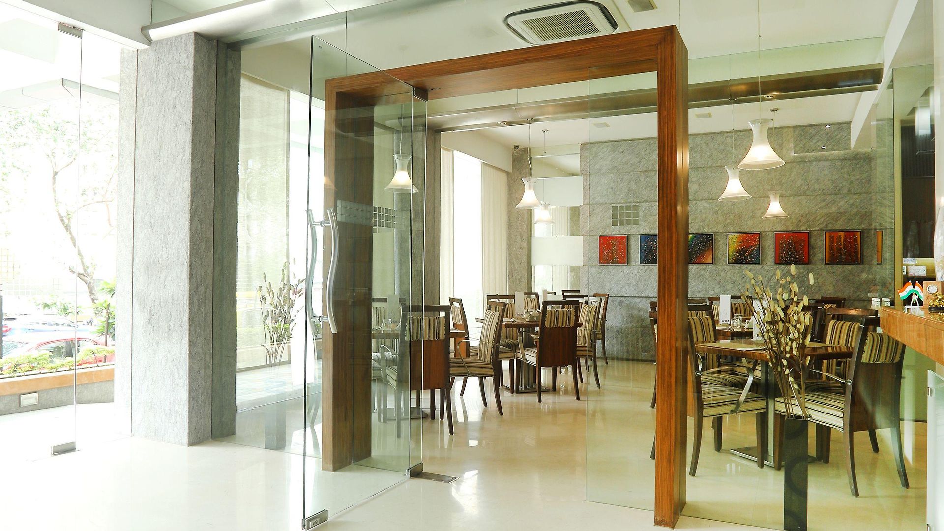 Hotel Regency Malabar Hill 3*