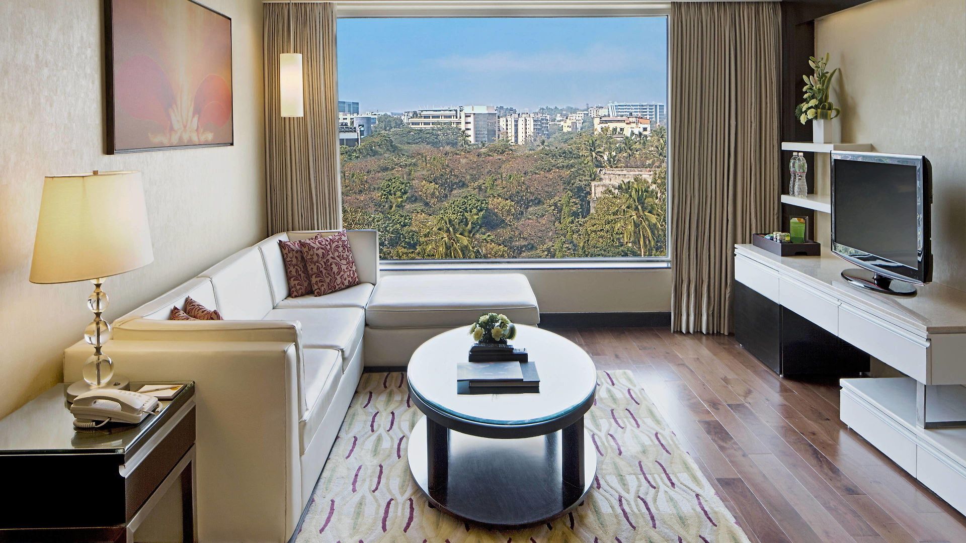 Courtyard By Marriott International Airport Mumbai