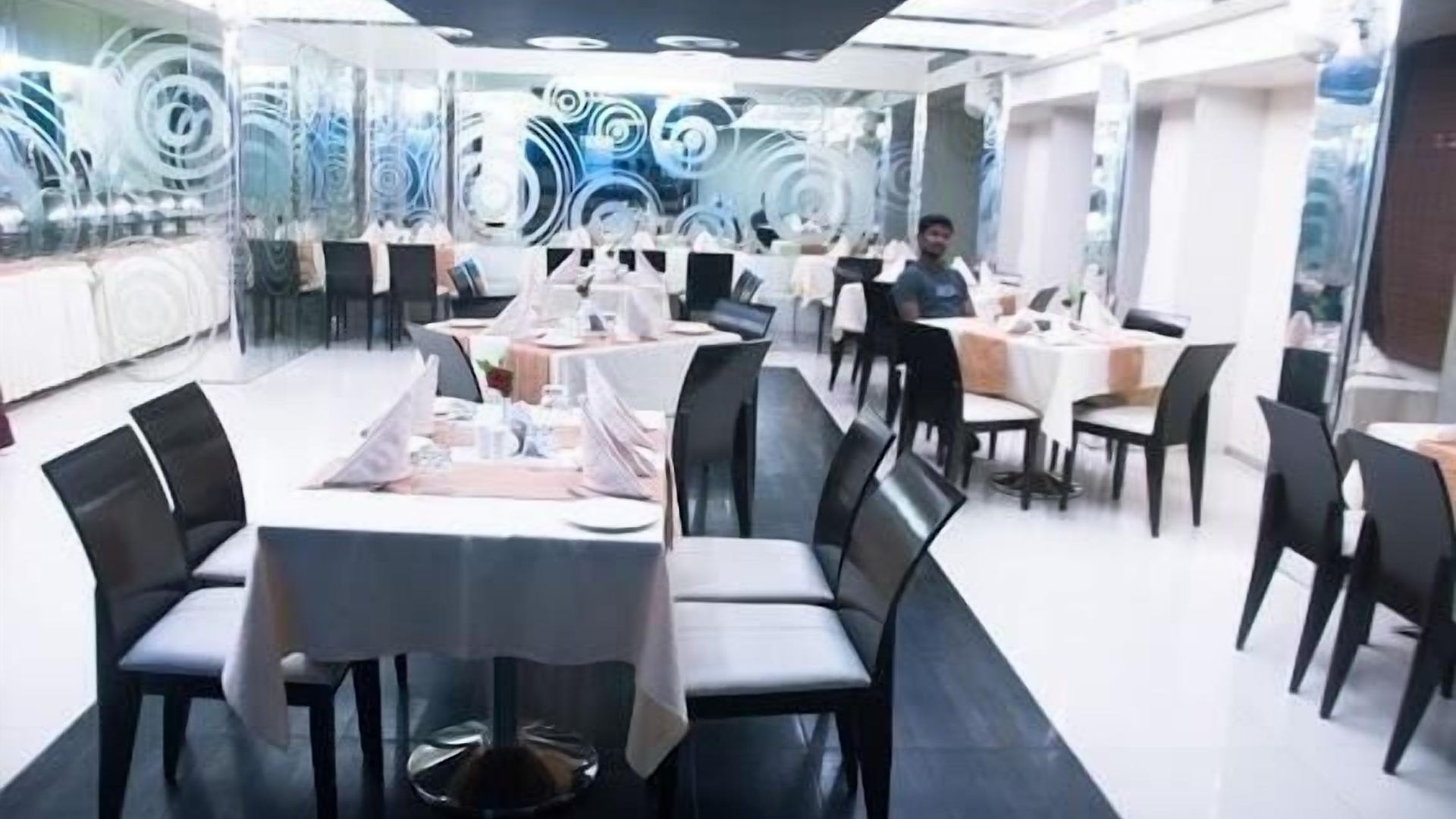 Solitaire Hotel Mumbai