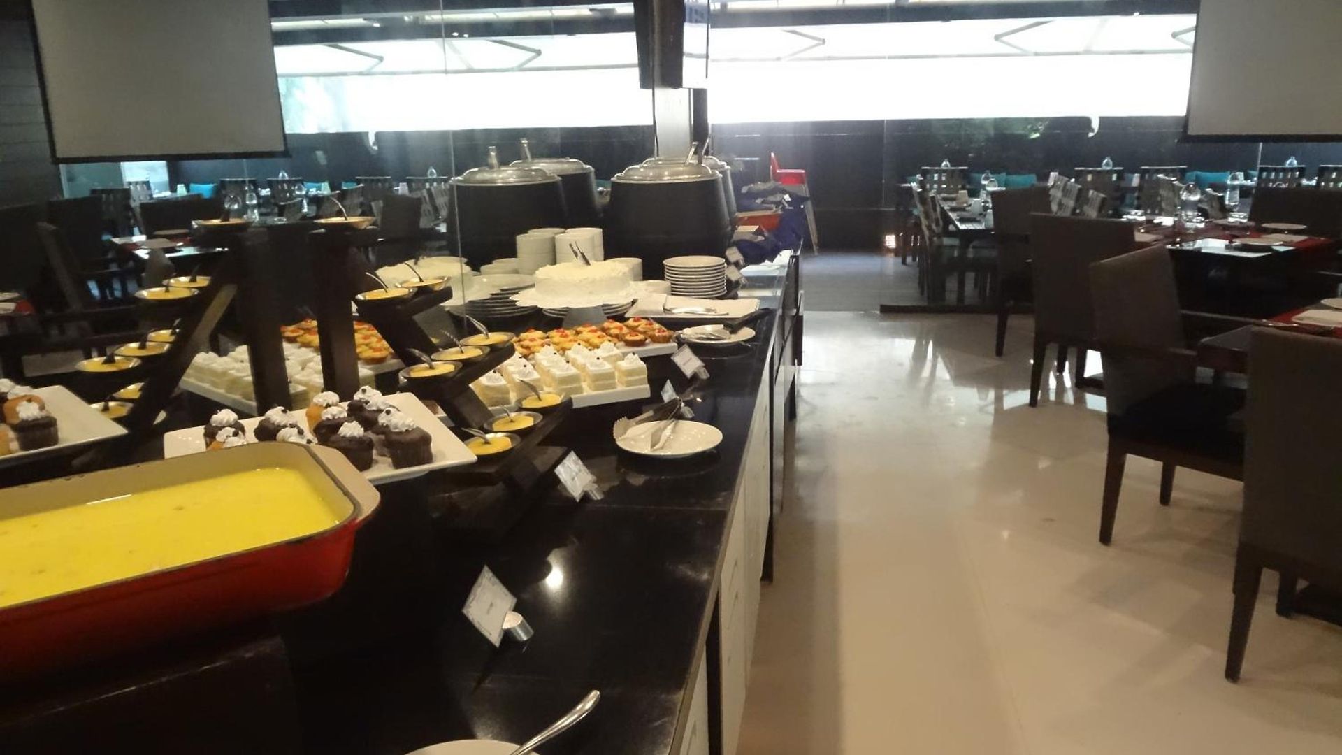 Svenska Design Andheri Hotel