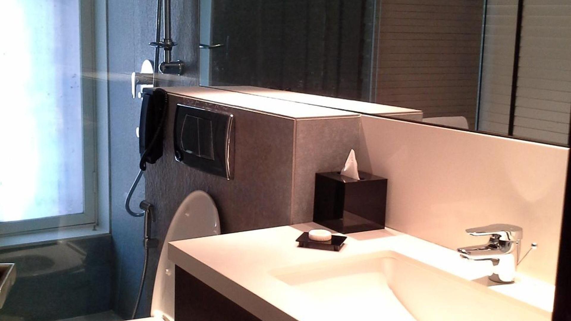 Svenska Design Andheri Hotel