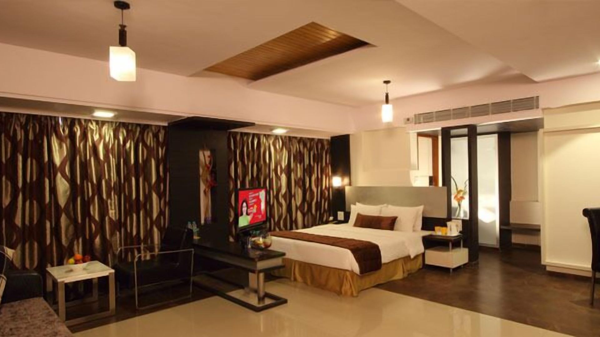 Hotel Nestor Hotel, 4*