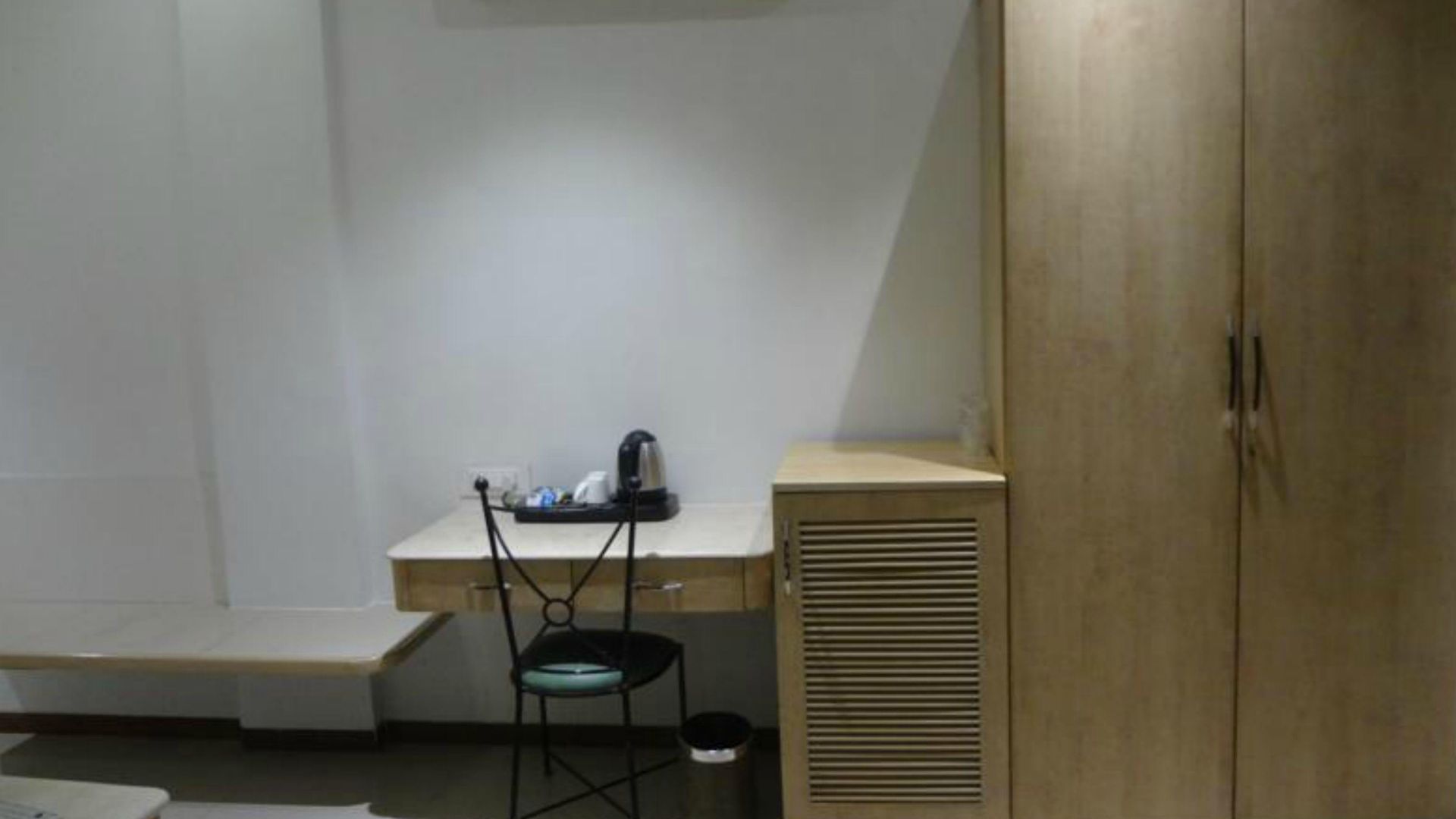 Hotel Suncity Apollo - Gateway Of India 3*