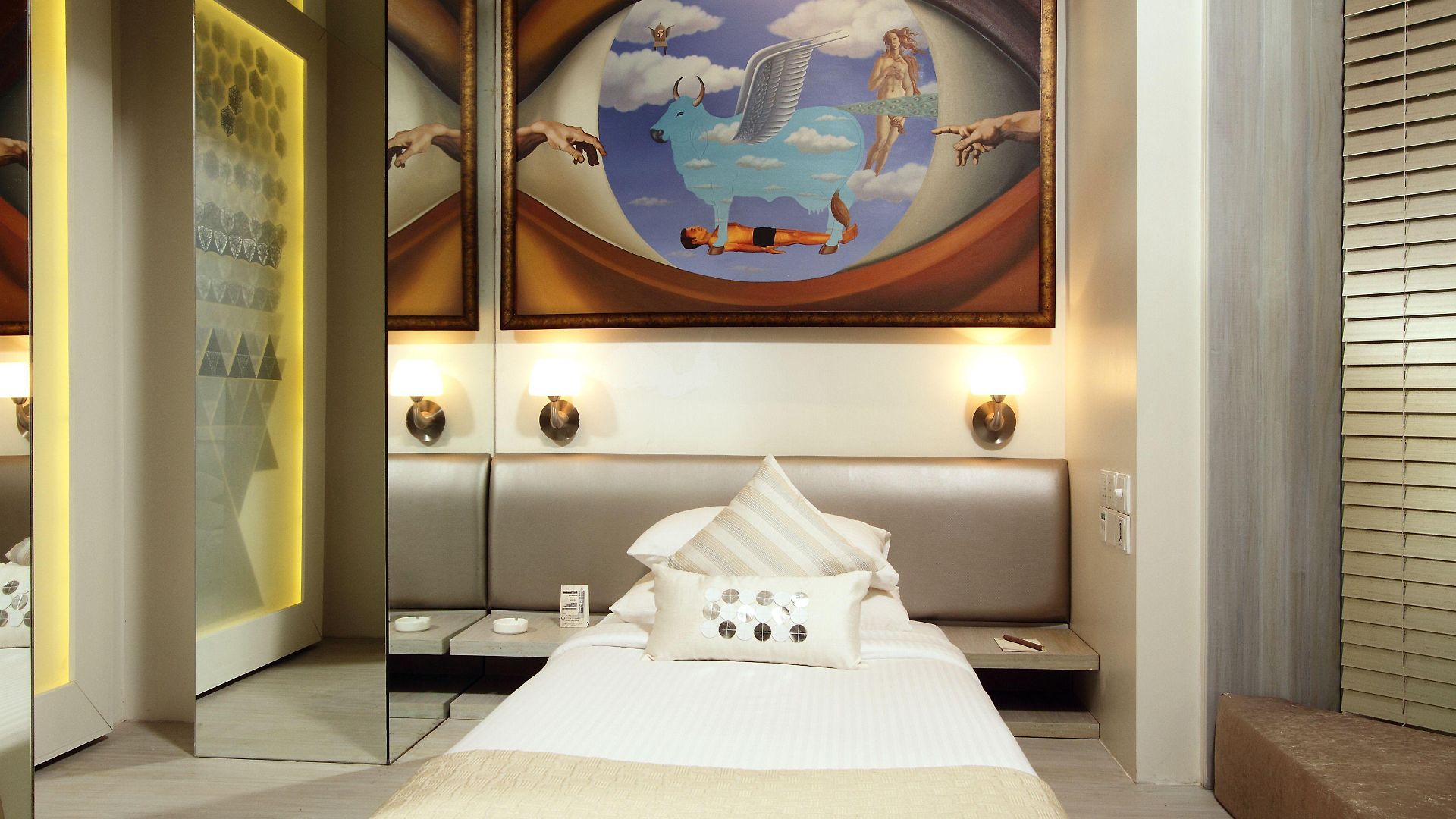 Hotel Le Sutra Hotel, Khar, Mumbai