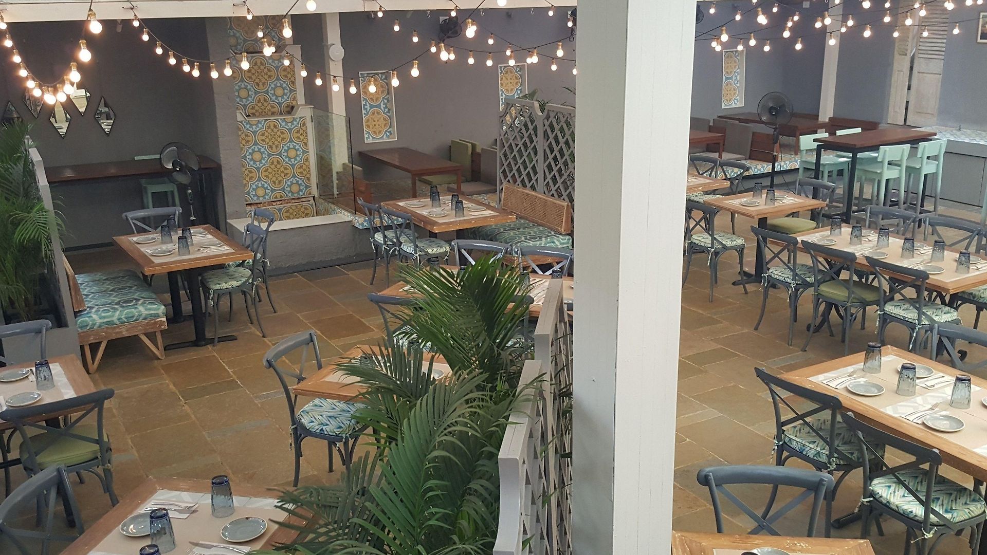 Hotel Le Sutra Hotel, Khar,
