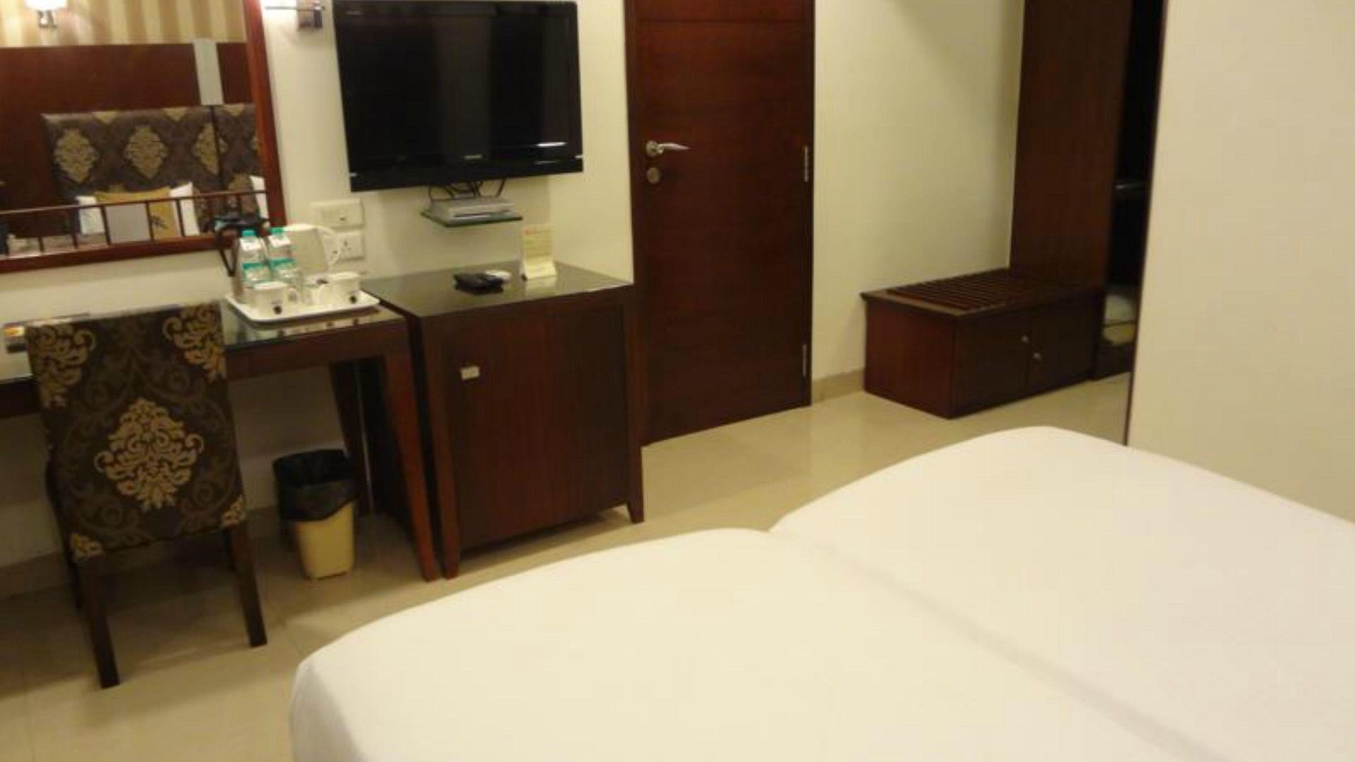 Suba Palace Near Gateway Of India Hotel 4*