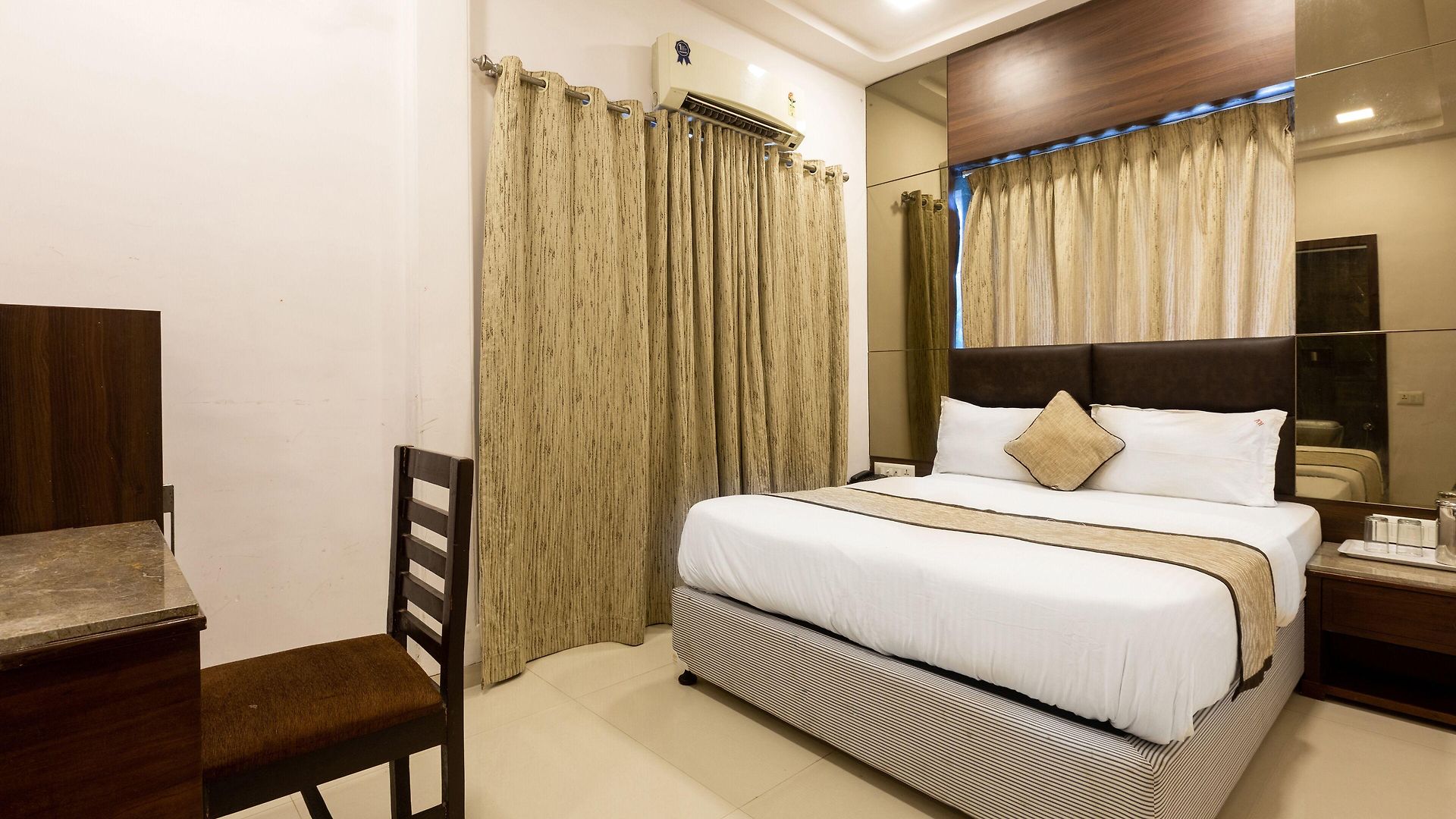Victoria 2* Mumbai
