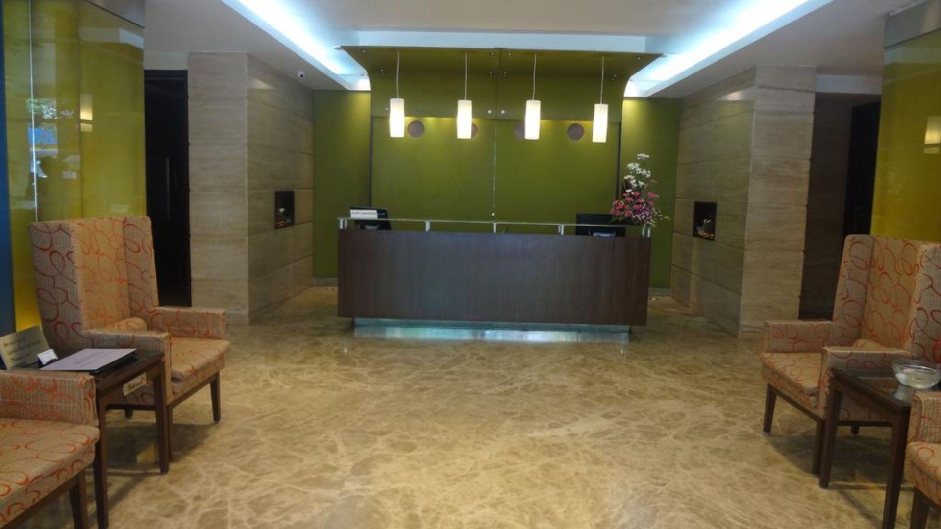 Ascot Hotel 3*