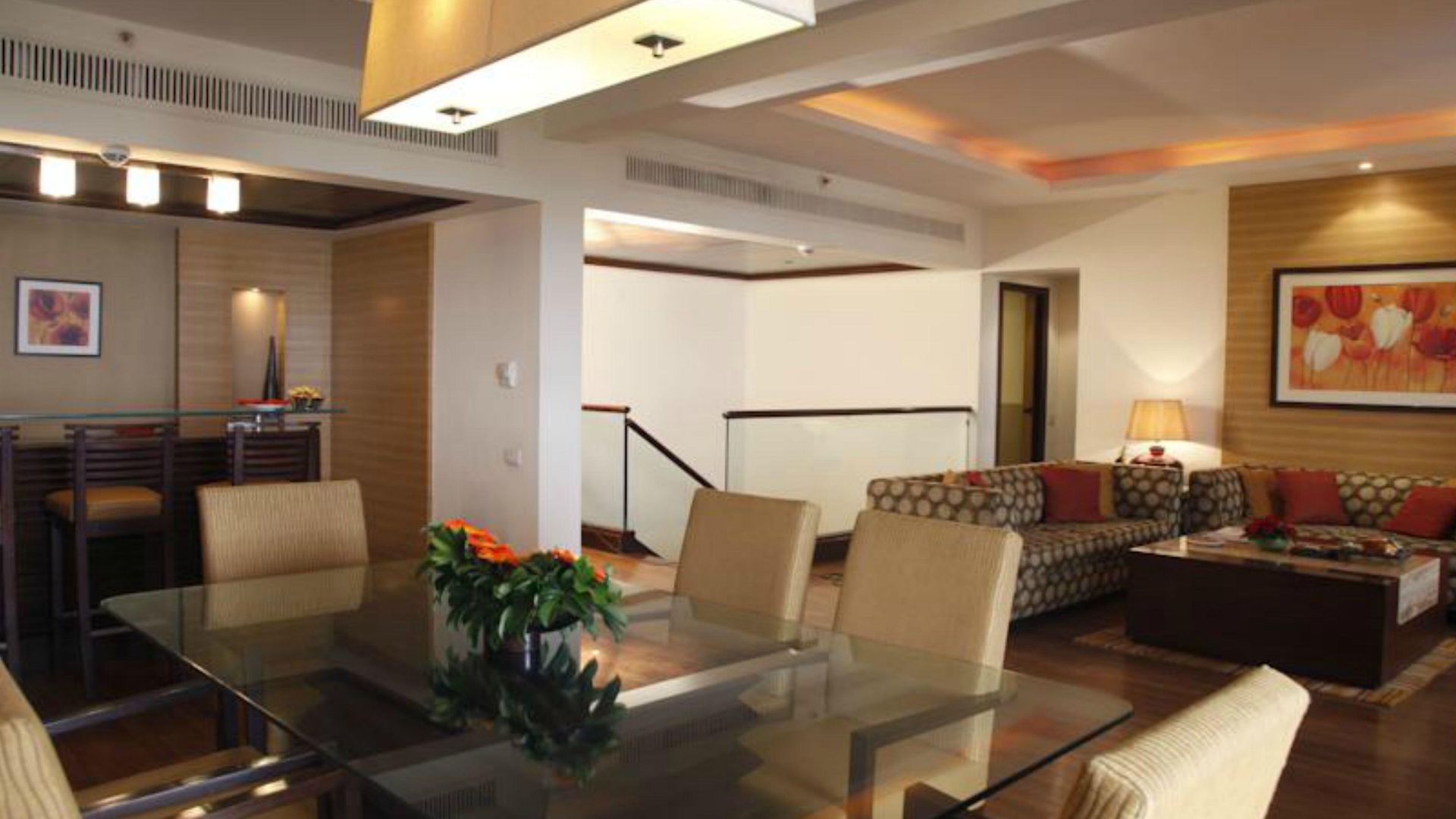 Hotel The Retreat & Convention Centre 5*