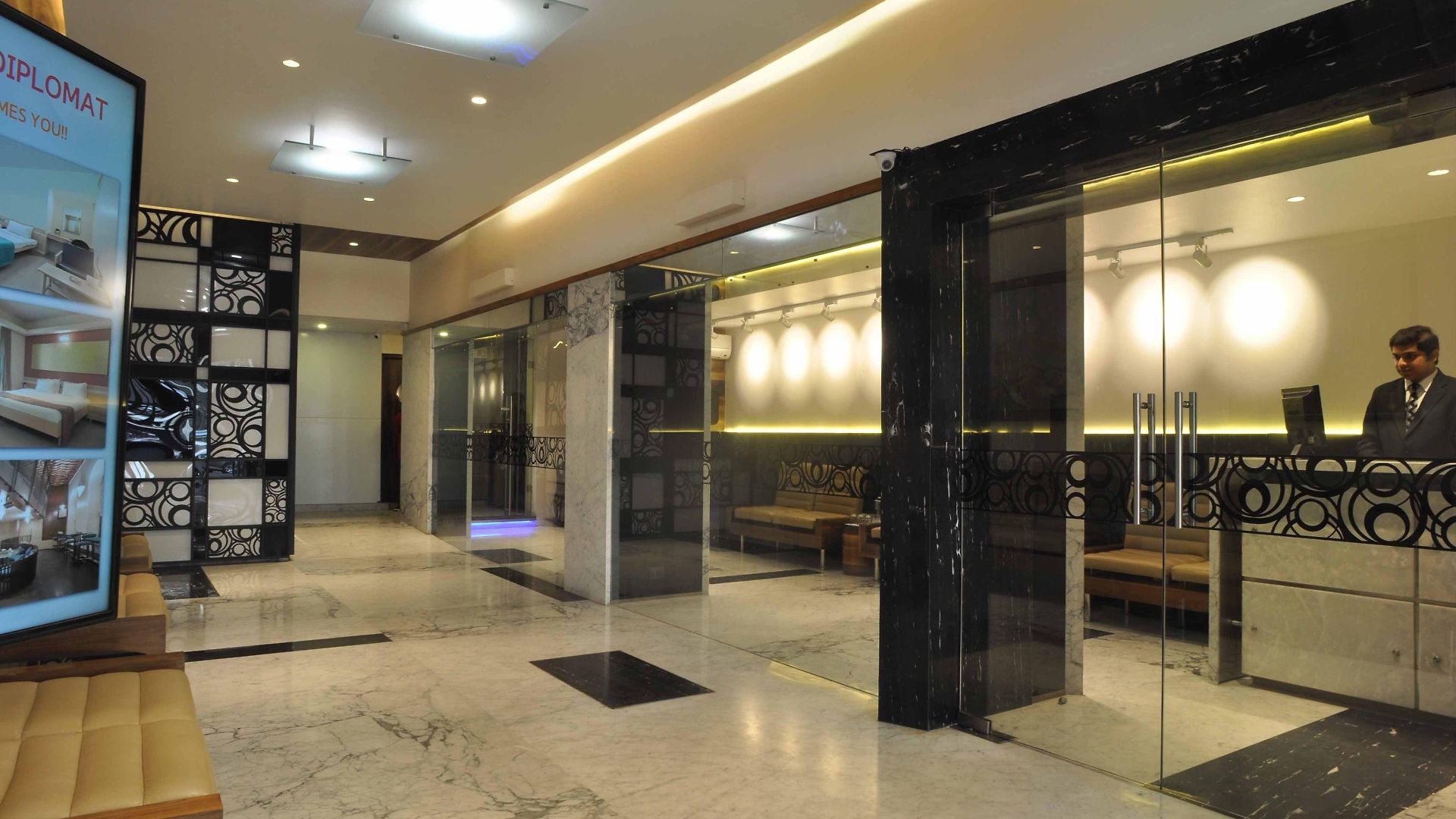 Diplomat, Colaba 3*
