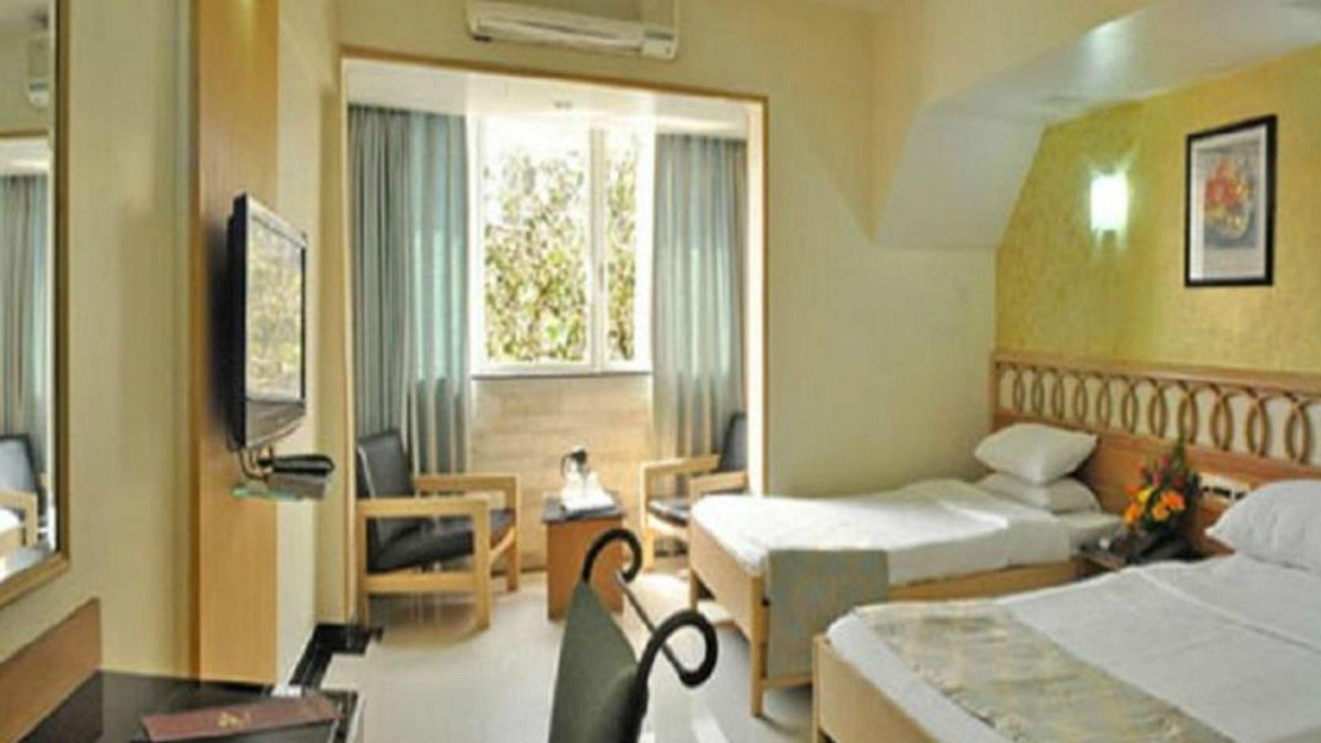 Diplomat, Colaba 3* Mumbai