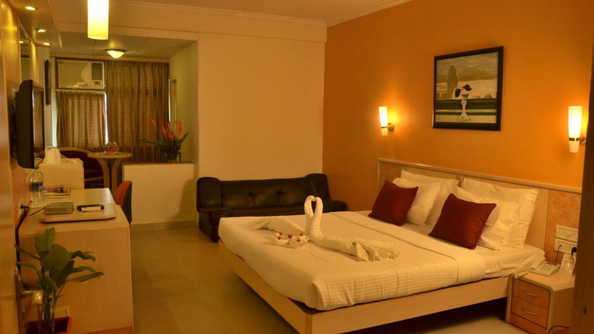 Sea Palace - Near Gateway Of India 3*