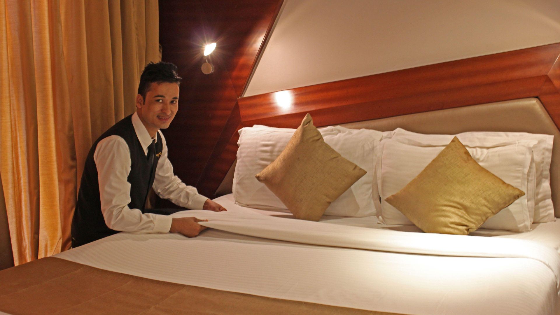 Hotel Dragonfly - The Art Mumbai