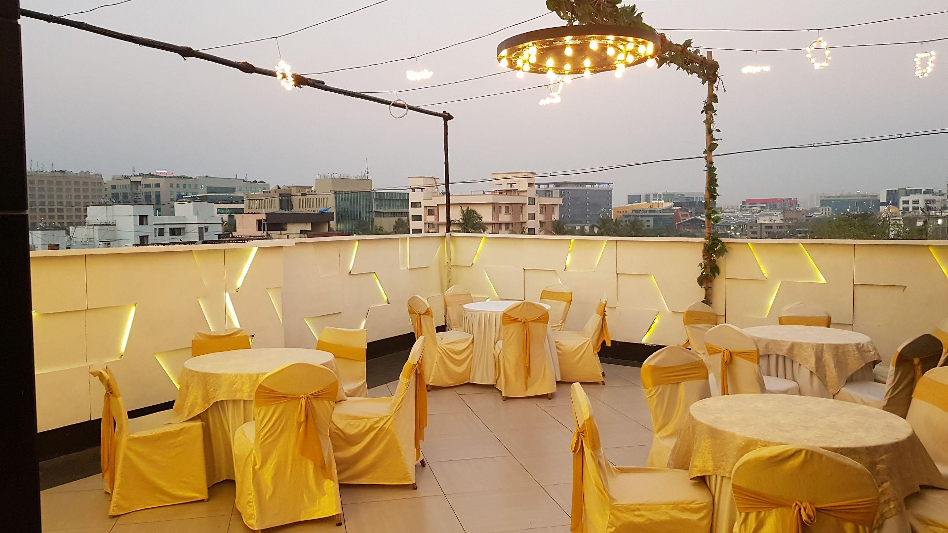 Hotel Dragonfly - The Art 4*