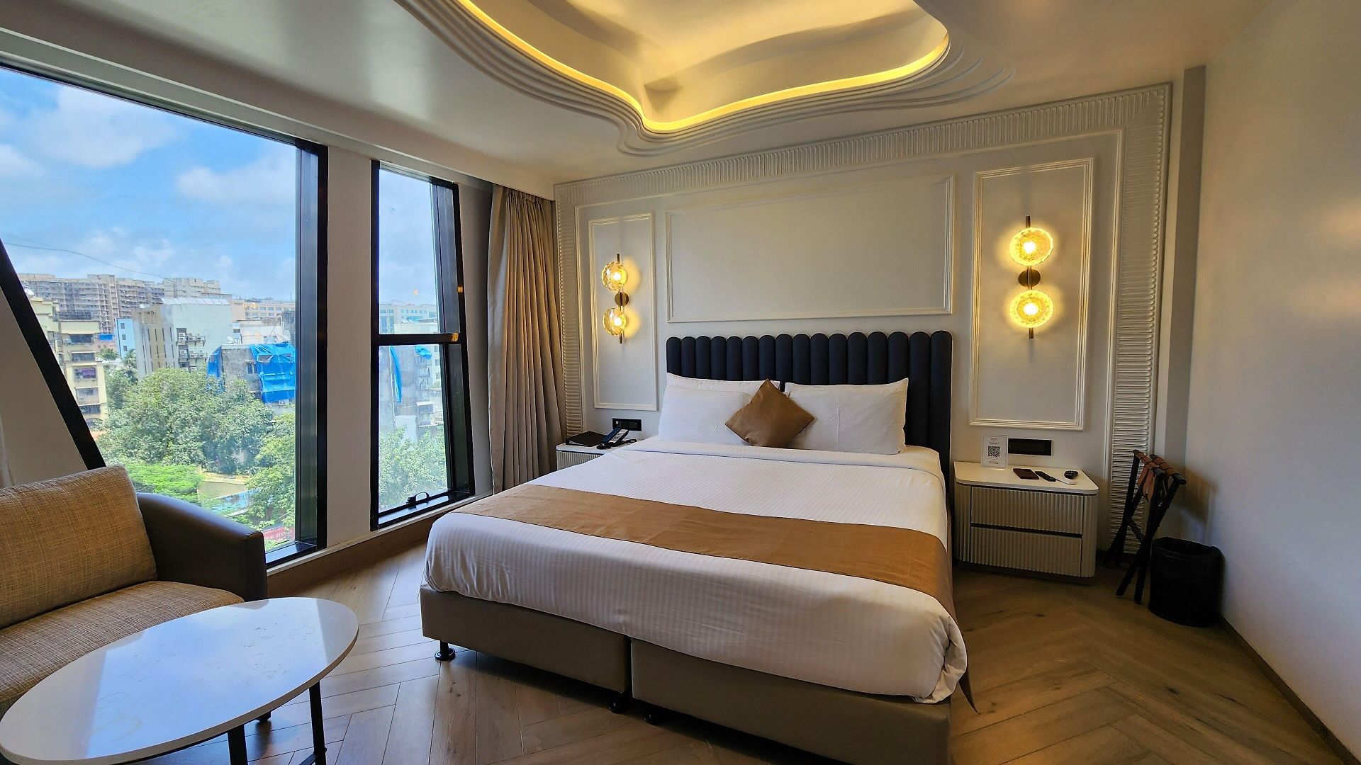 Hotel Dragonfly - The Art 4*