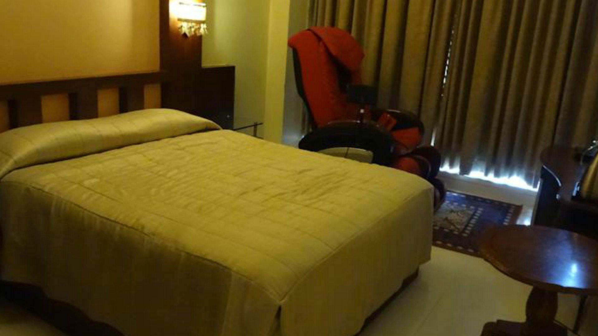 Hotel Fabhotel Shubhangan - Nr Bandra