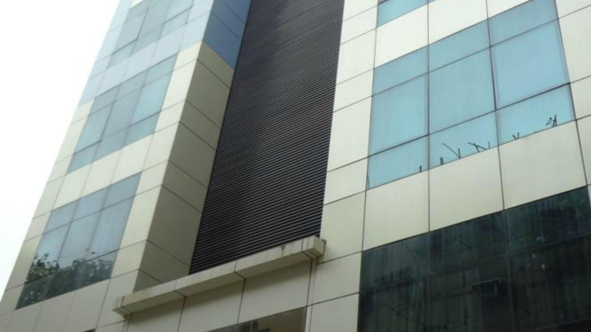 Fabhotel Shubhangan - Nr Bandra