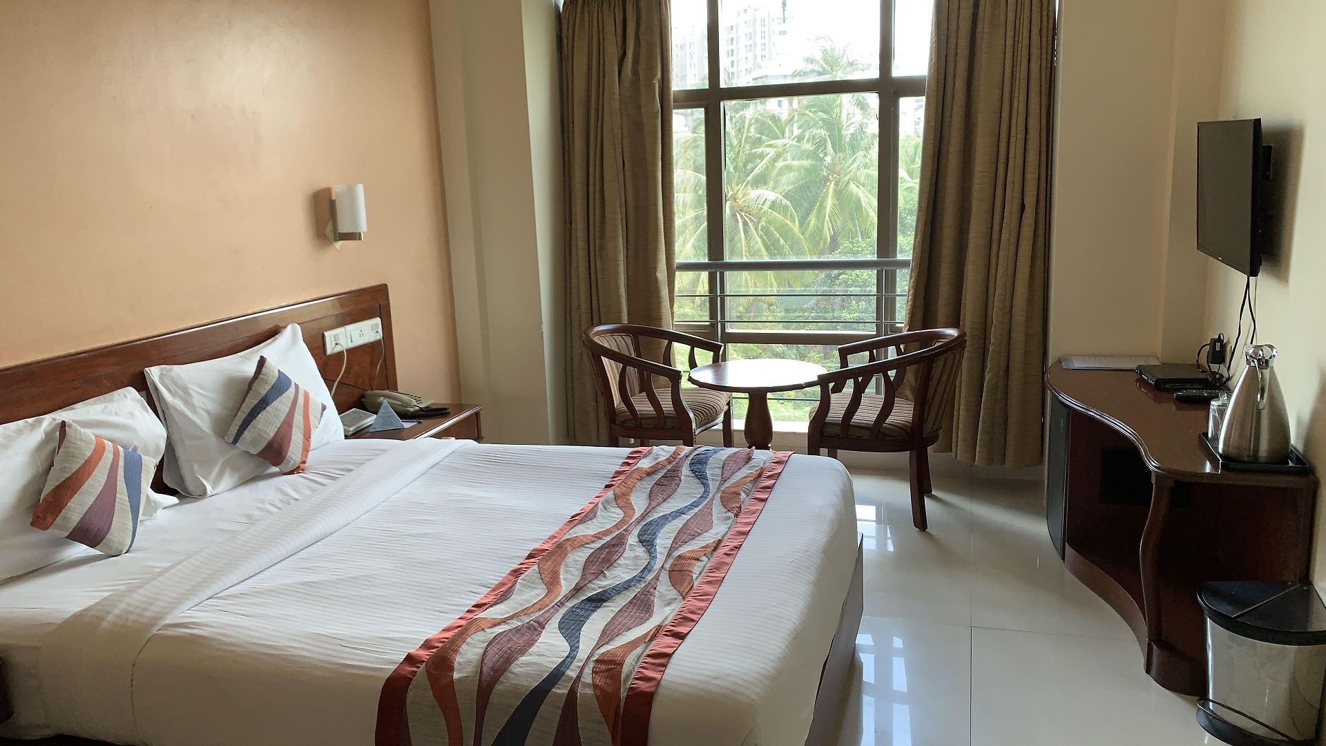 Hotel Fabhotel Shubhangan - Nr Bandra Mumbai