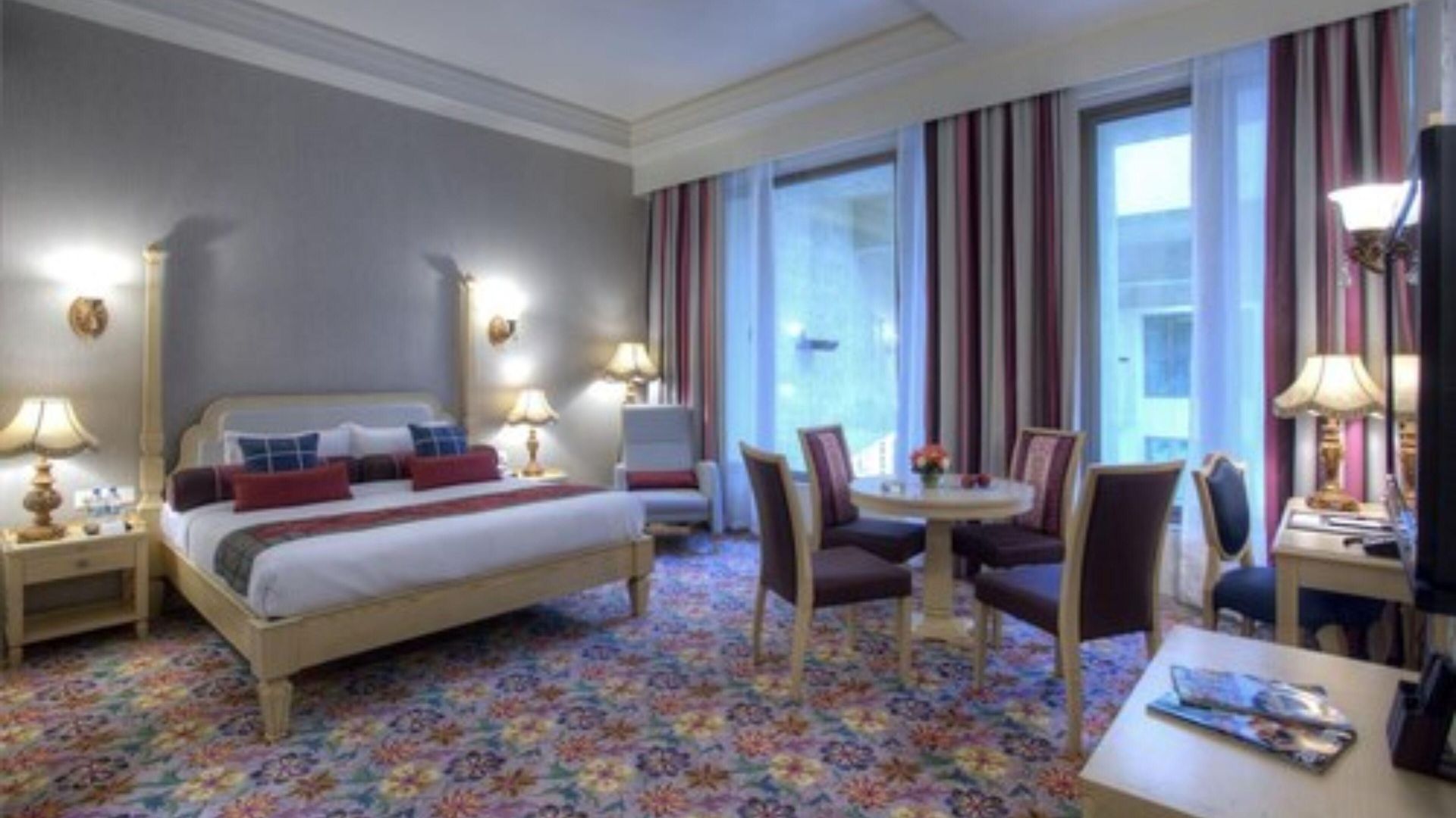 Hotel Royal Tulip Mumbai