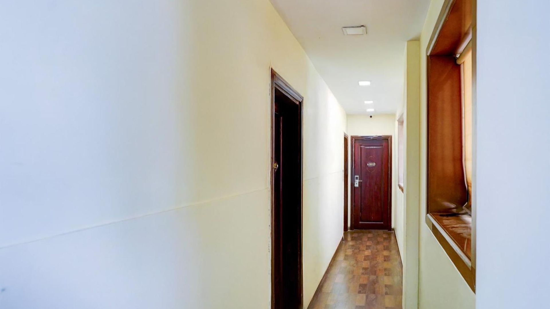 Hotel O Gold Coast Mumbai