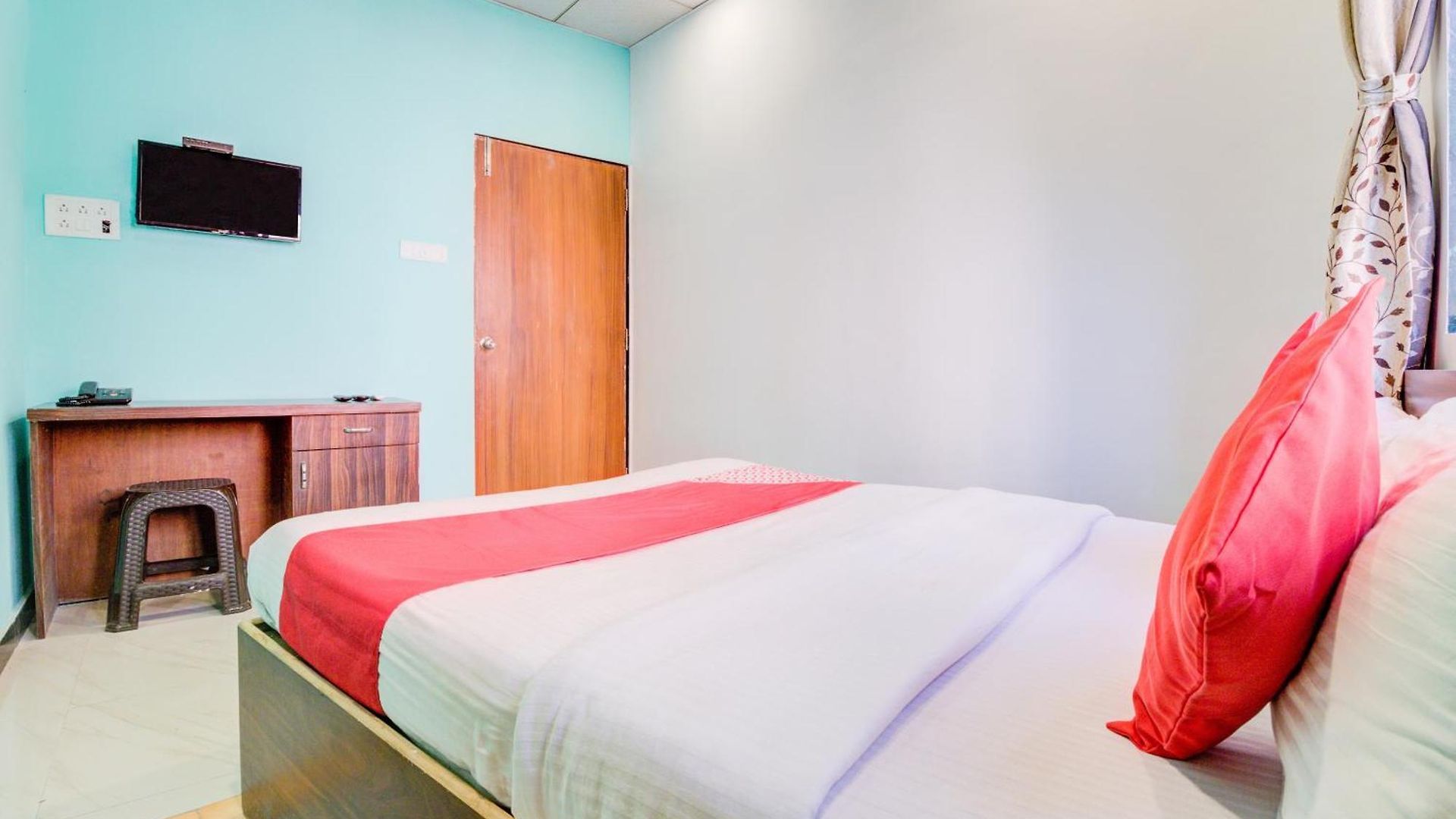 Super O Anjali Hotel